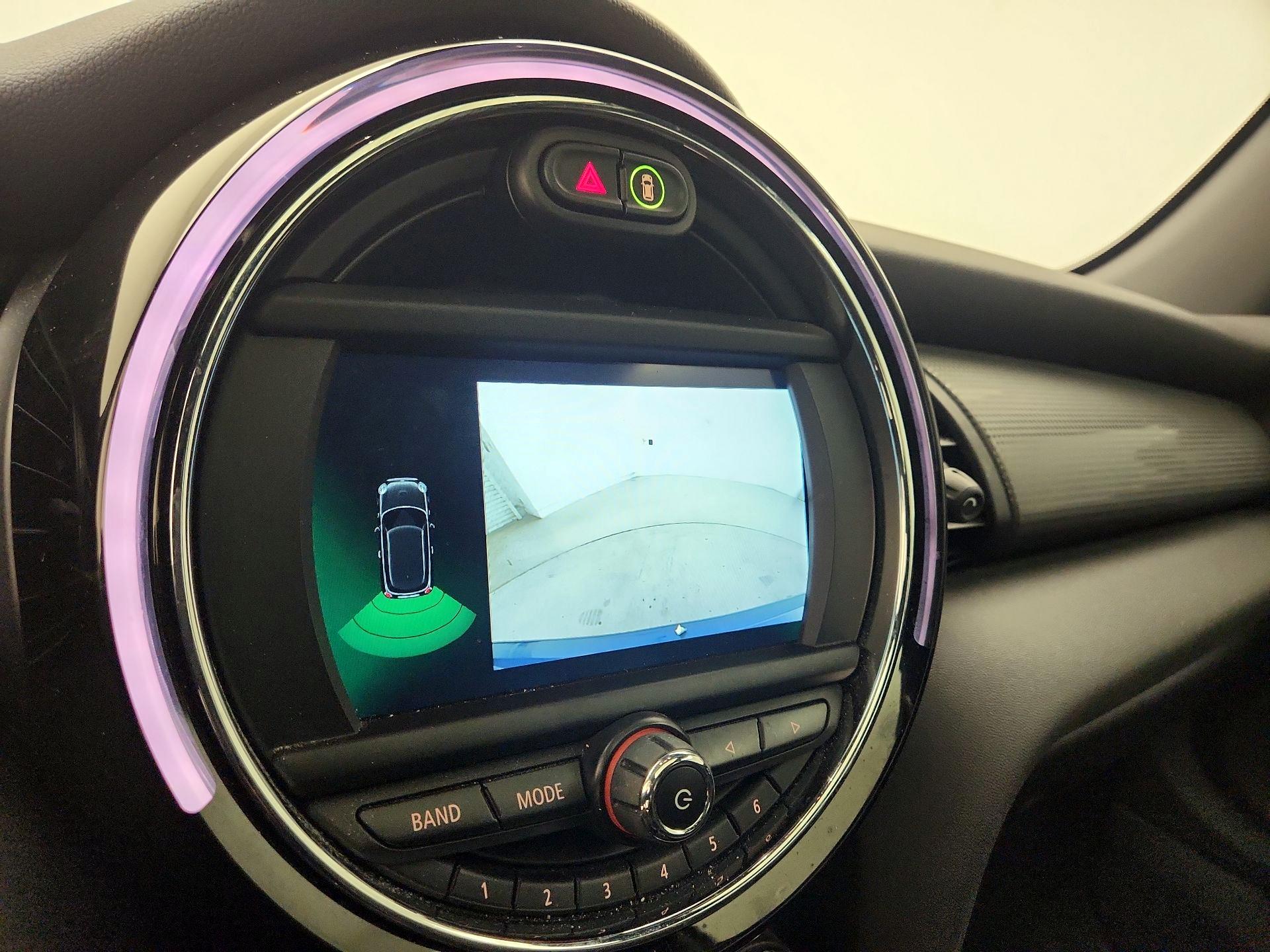 Thumbnail: 2021 MINI Cooper Hardtop - 14