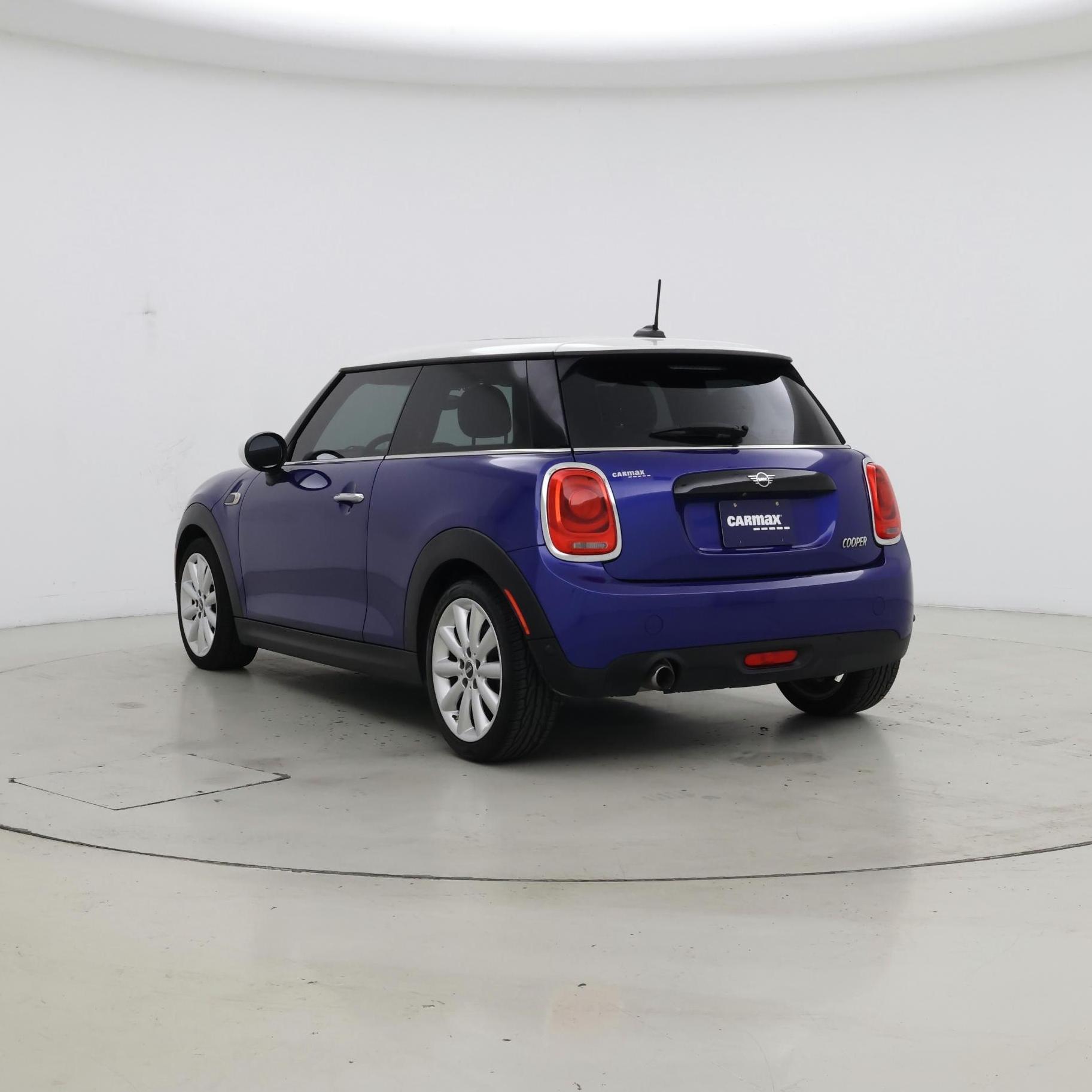 Thumbnail: 2021 MINI Cooper Hardtop - 2