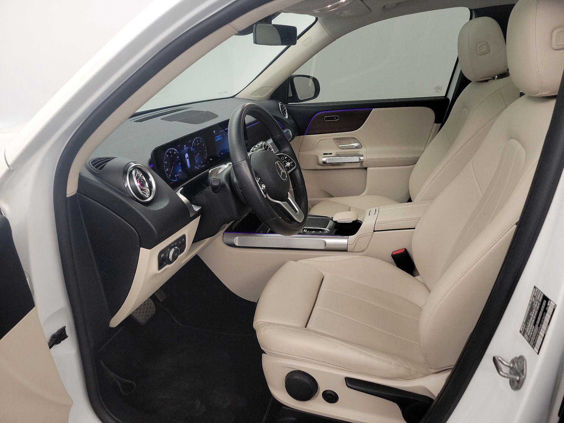 Thumbnail: 2022 Mercedes-Benz GLB - 11