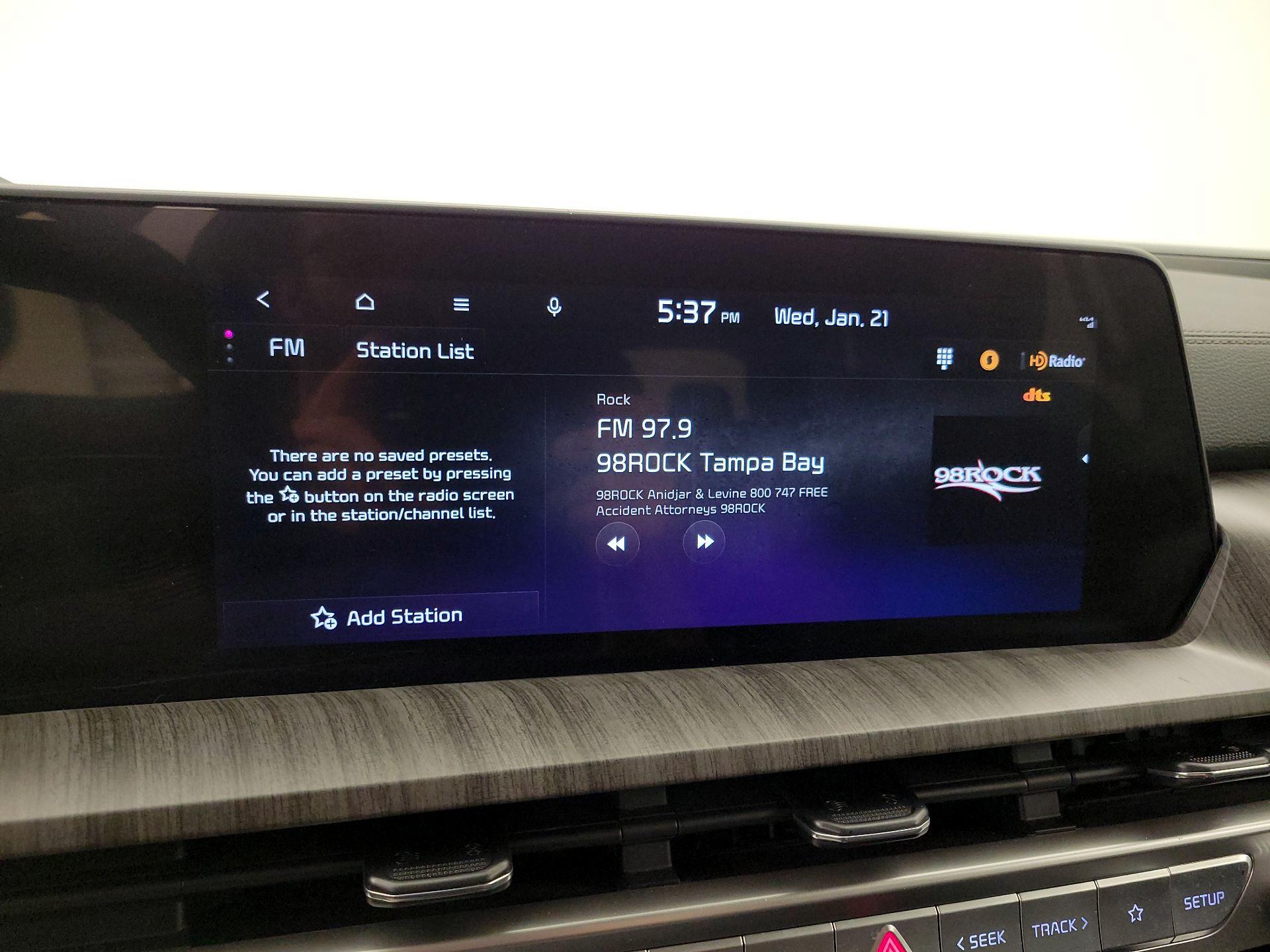 Thumbnail: 2023 Kia Telluride - 16