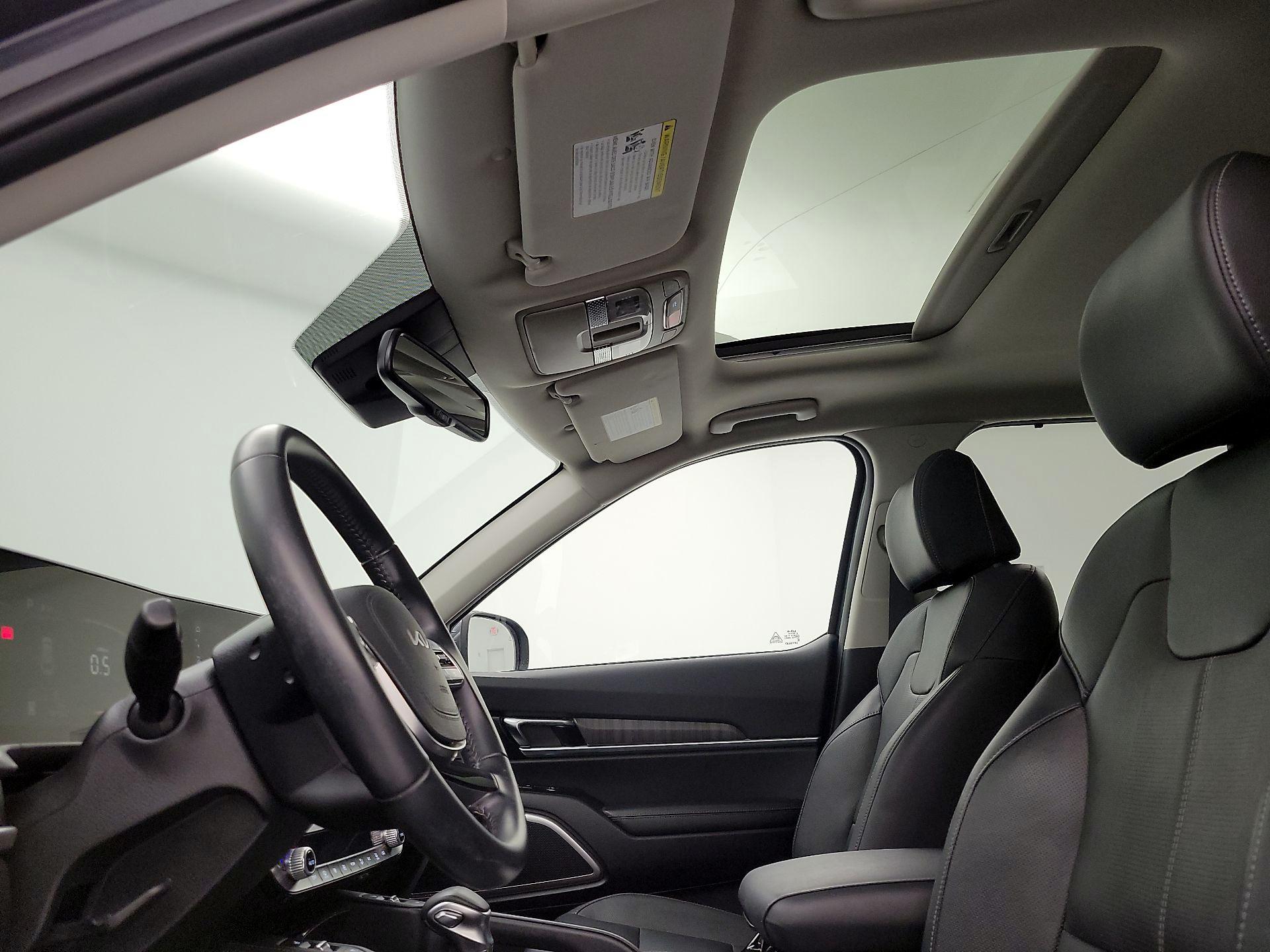 Thumbnail: 2023 Kia Telluride - 20