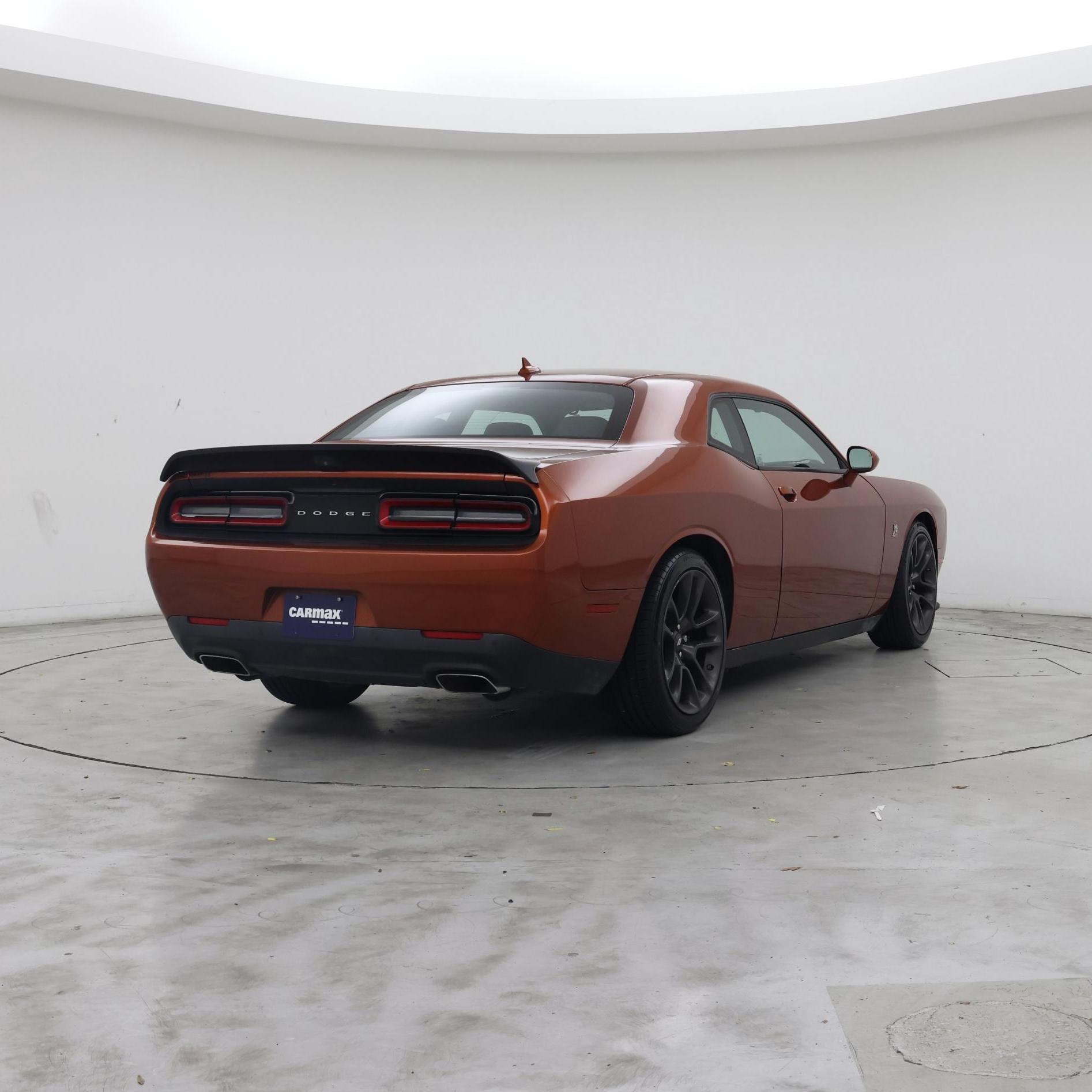 Thumbnail: 2021 Dodge Challenger - 8