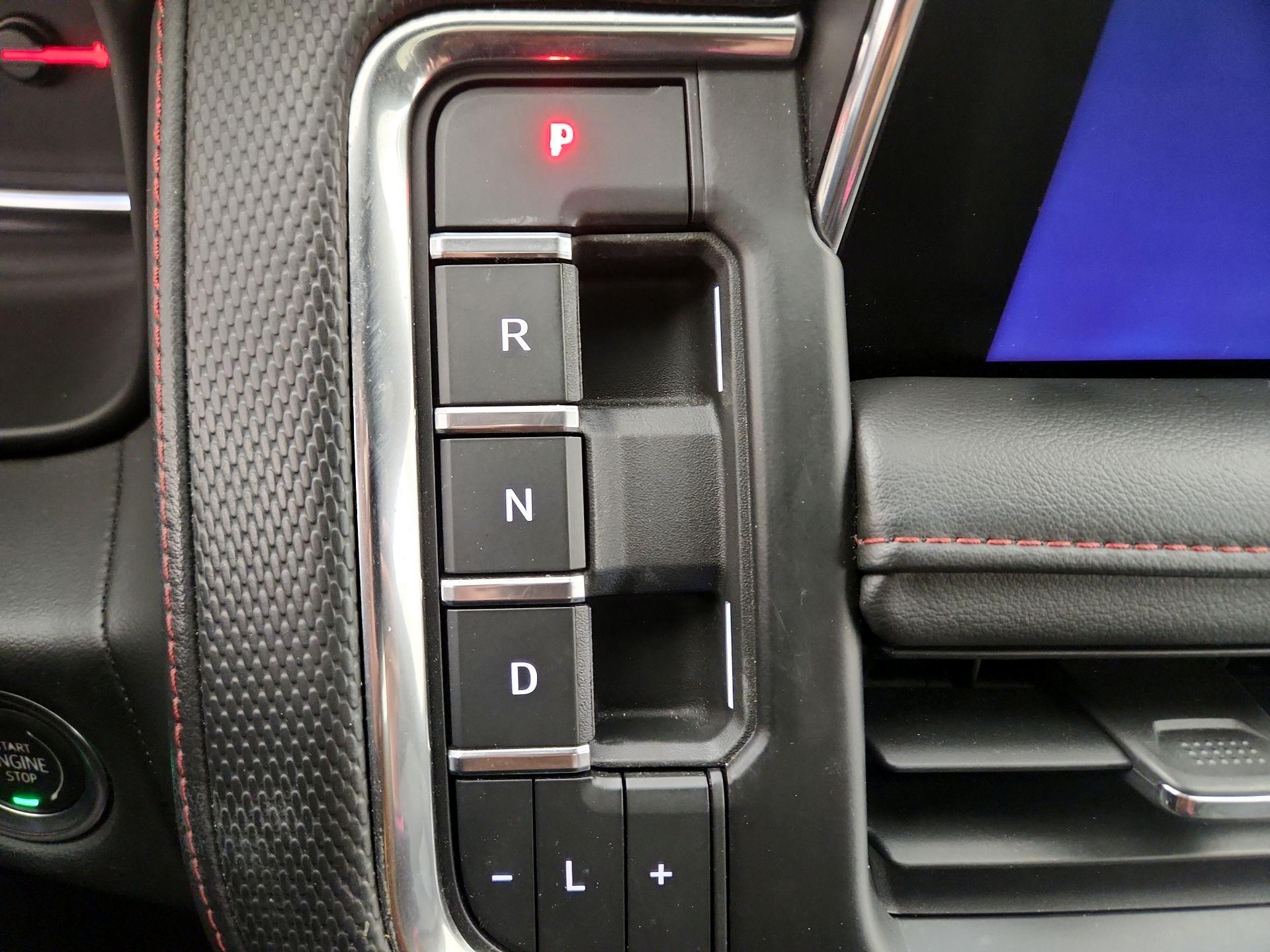 Thumbnail: 2021 Chevrolet Tahoe - 18