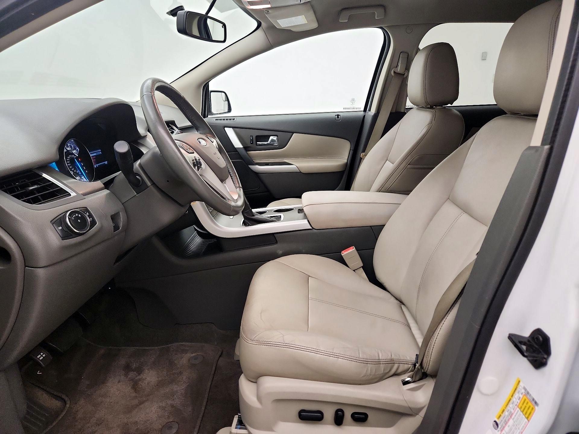 Thumbnail: 2014 Ford Edge - 11