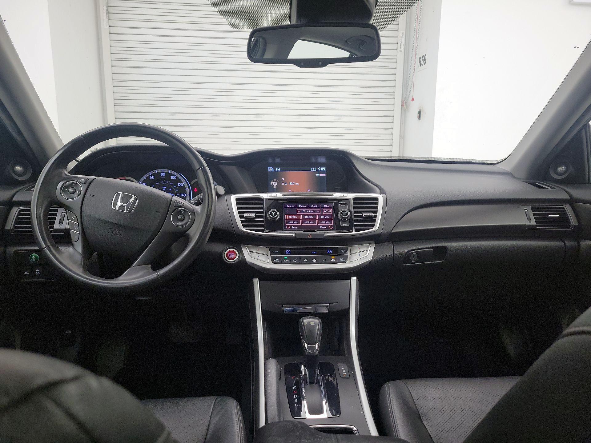 Thumbnail: 2015 Honda Accord - 9