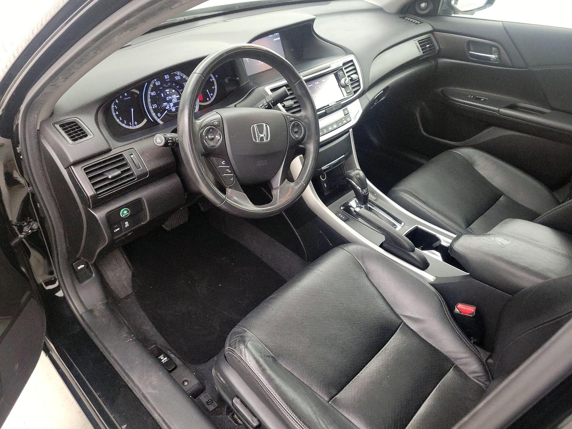 Thumbnail: 2015 Honda Accord - 11