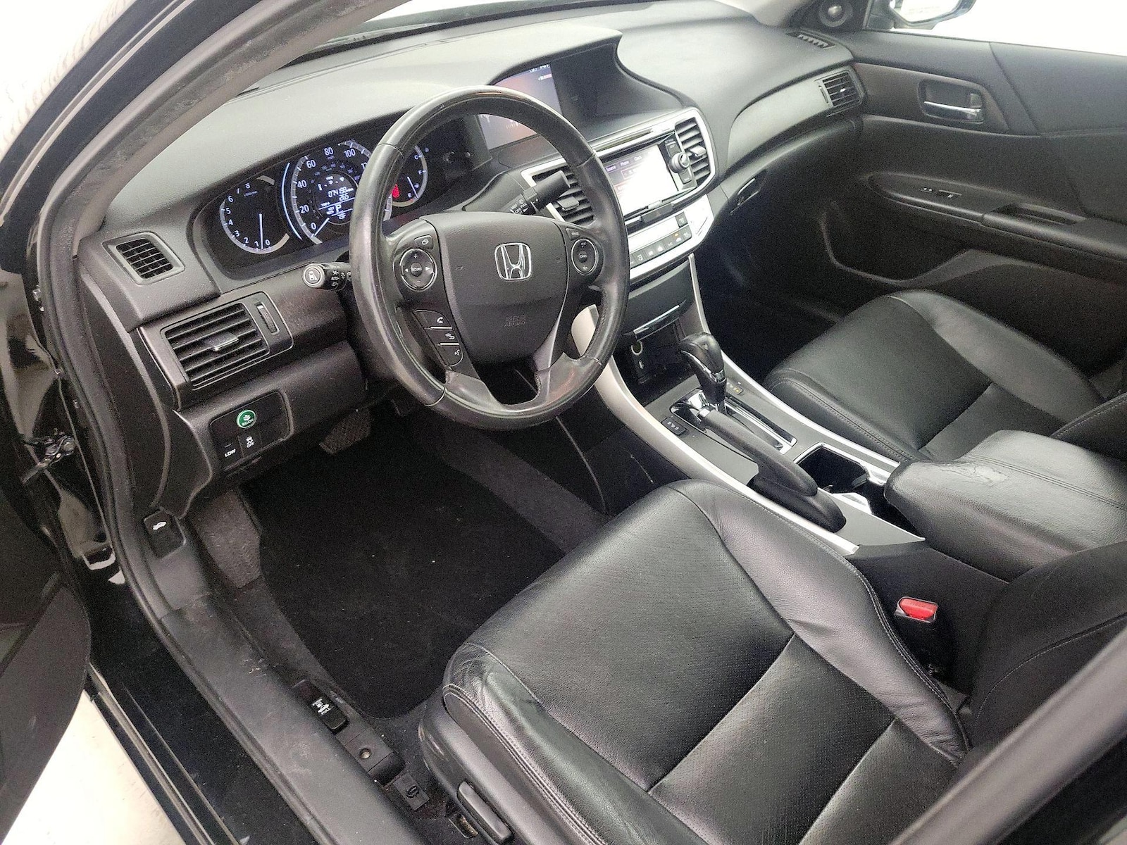 2015 Honda Accord EX-L - Photo 12