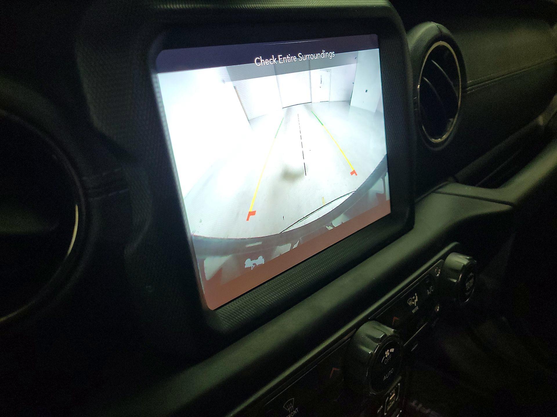 Thumbnail: 2021 Jeep Wrangler - 15