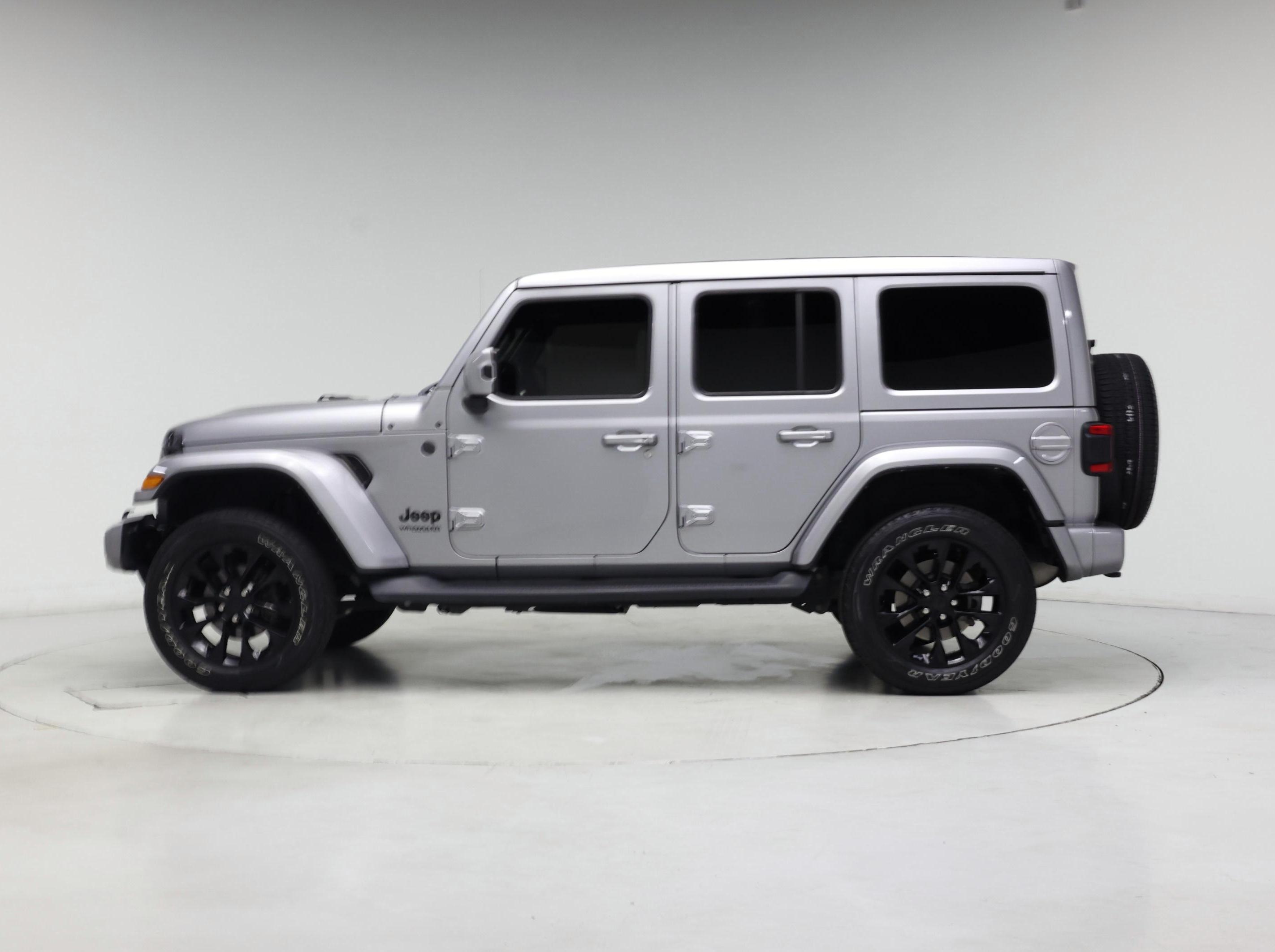 Thumbnail: 2021 Jeep Wrangler - 3