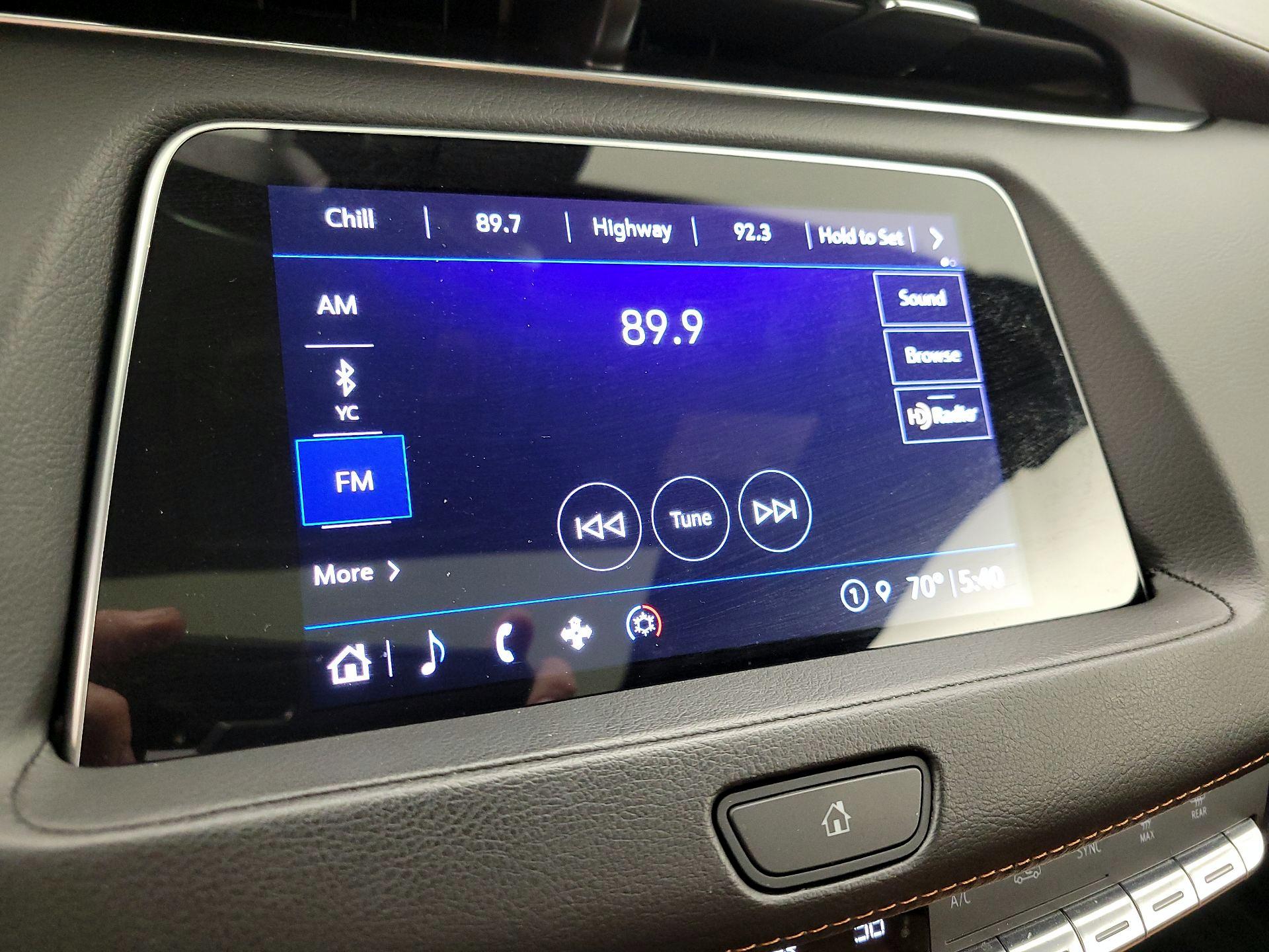 Thumbnail: 2023 Cadillac XT4 - 15