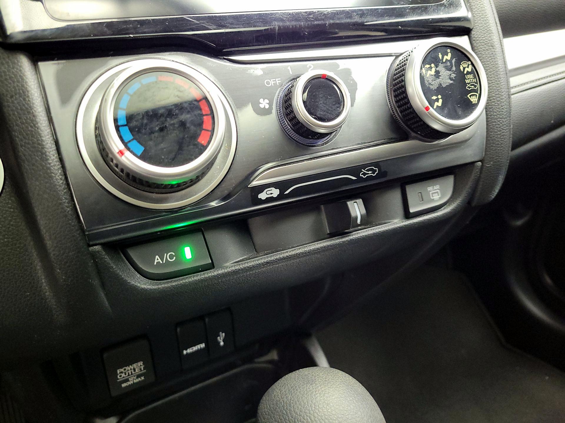 Thumbnail: 2016 Honda Fit - 16