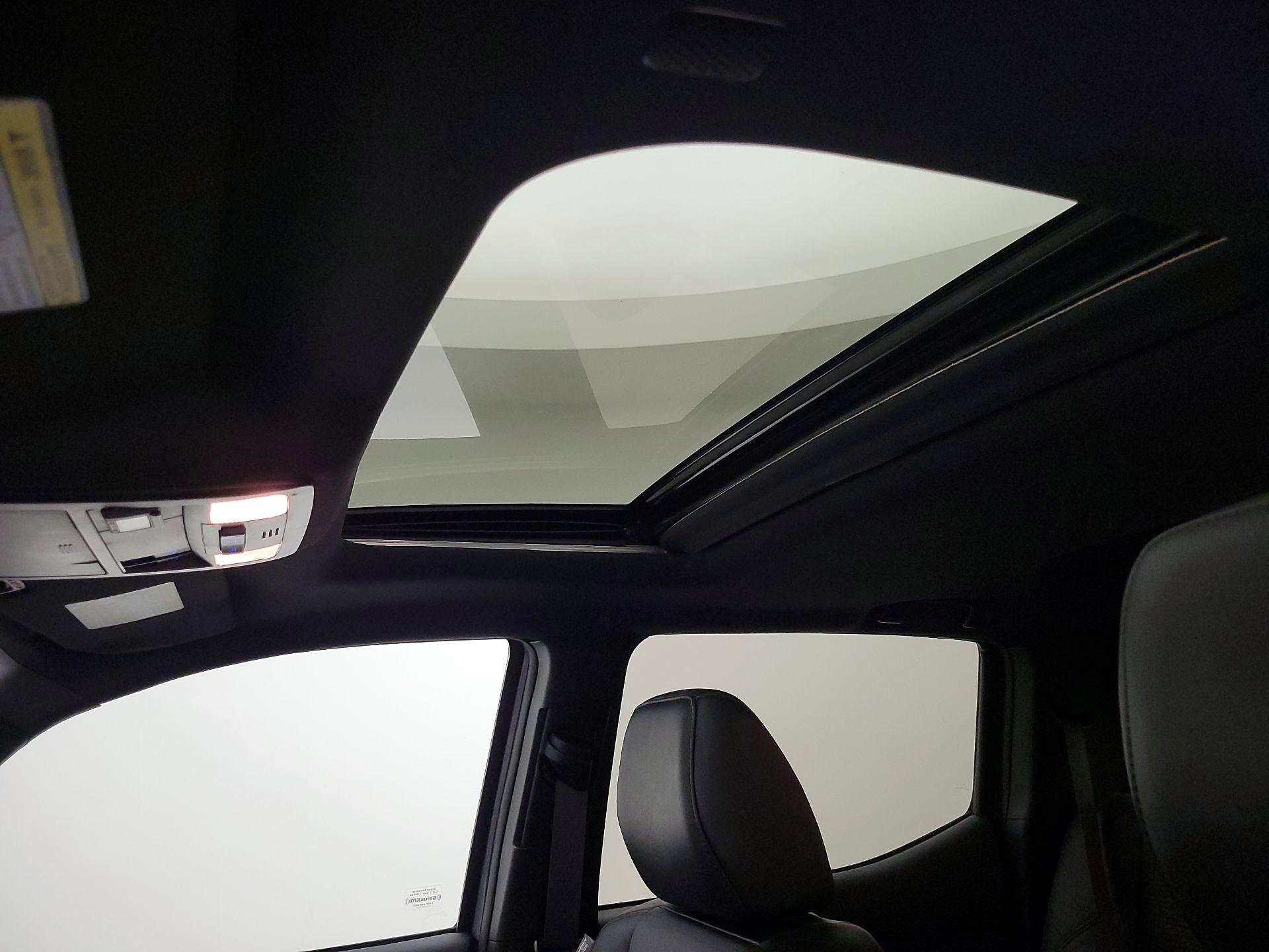 Thumbnail: 2021 Toyota Tacoma - 18