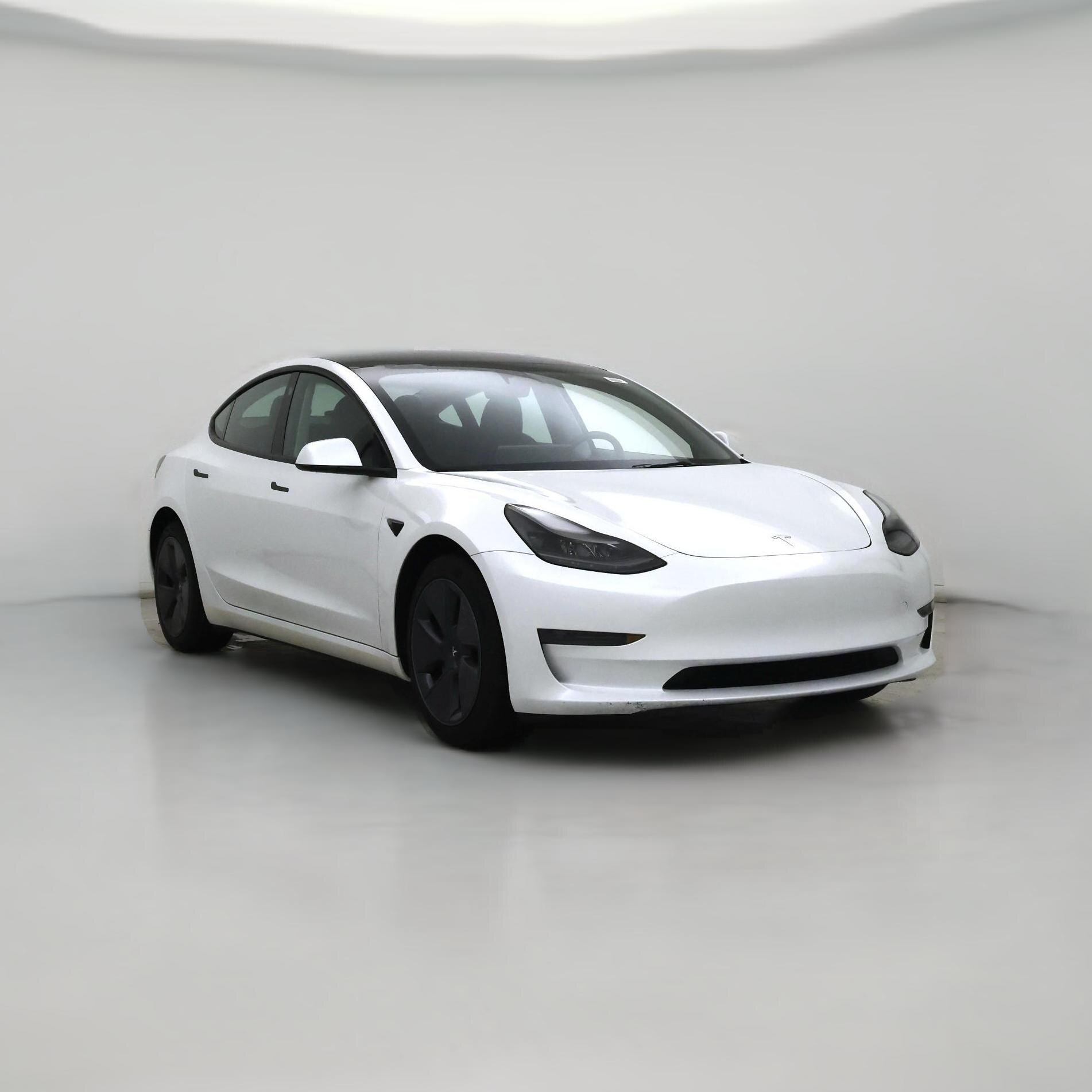 Thumbnail: 2023 Tesla Model 3 - 1