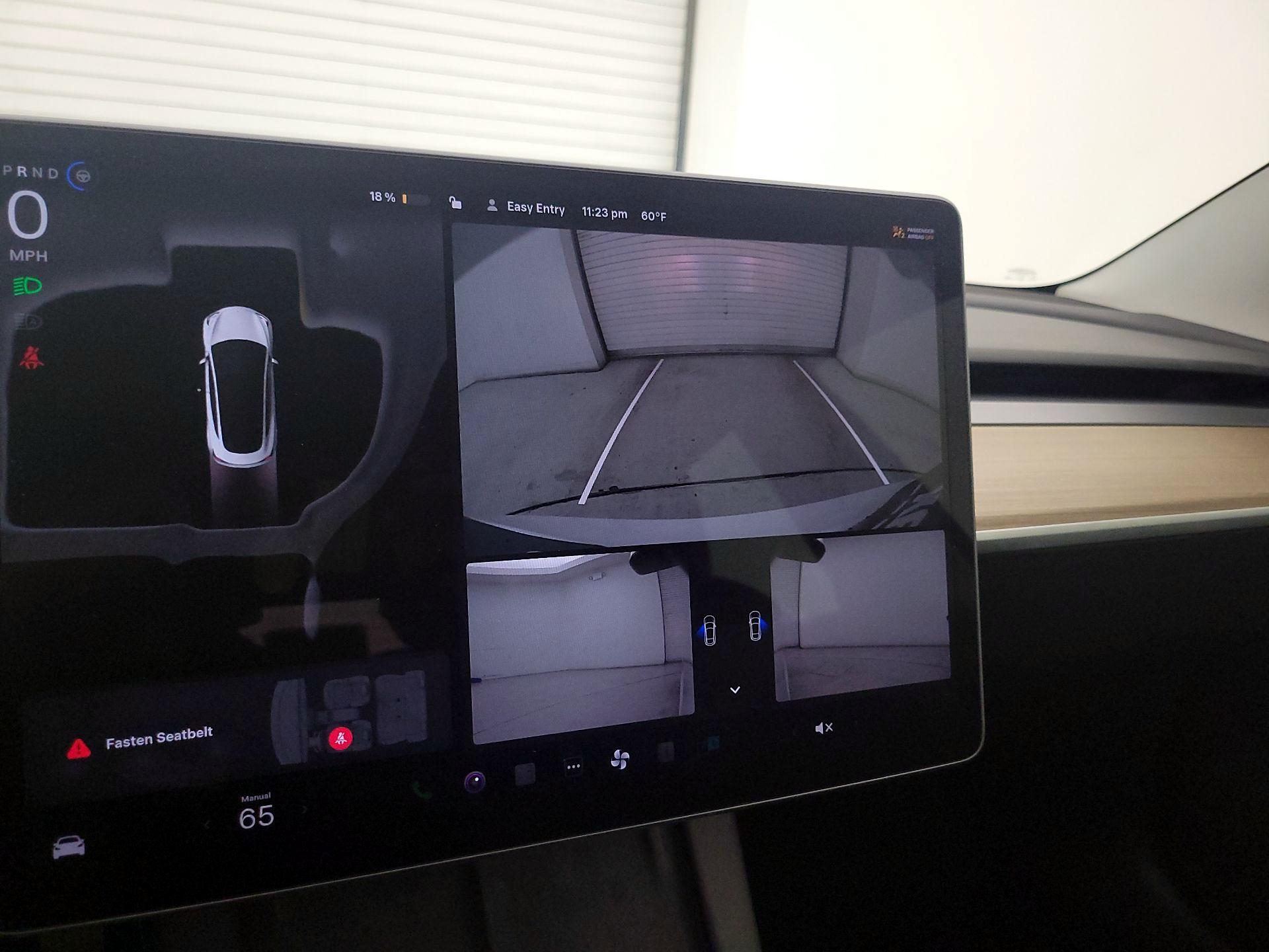 Thumbnail: 2023 Tesla Model 3 - 14