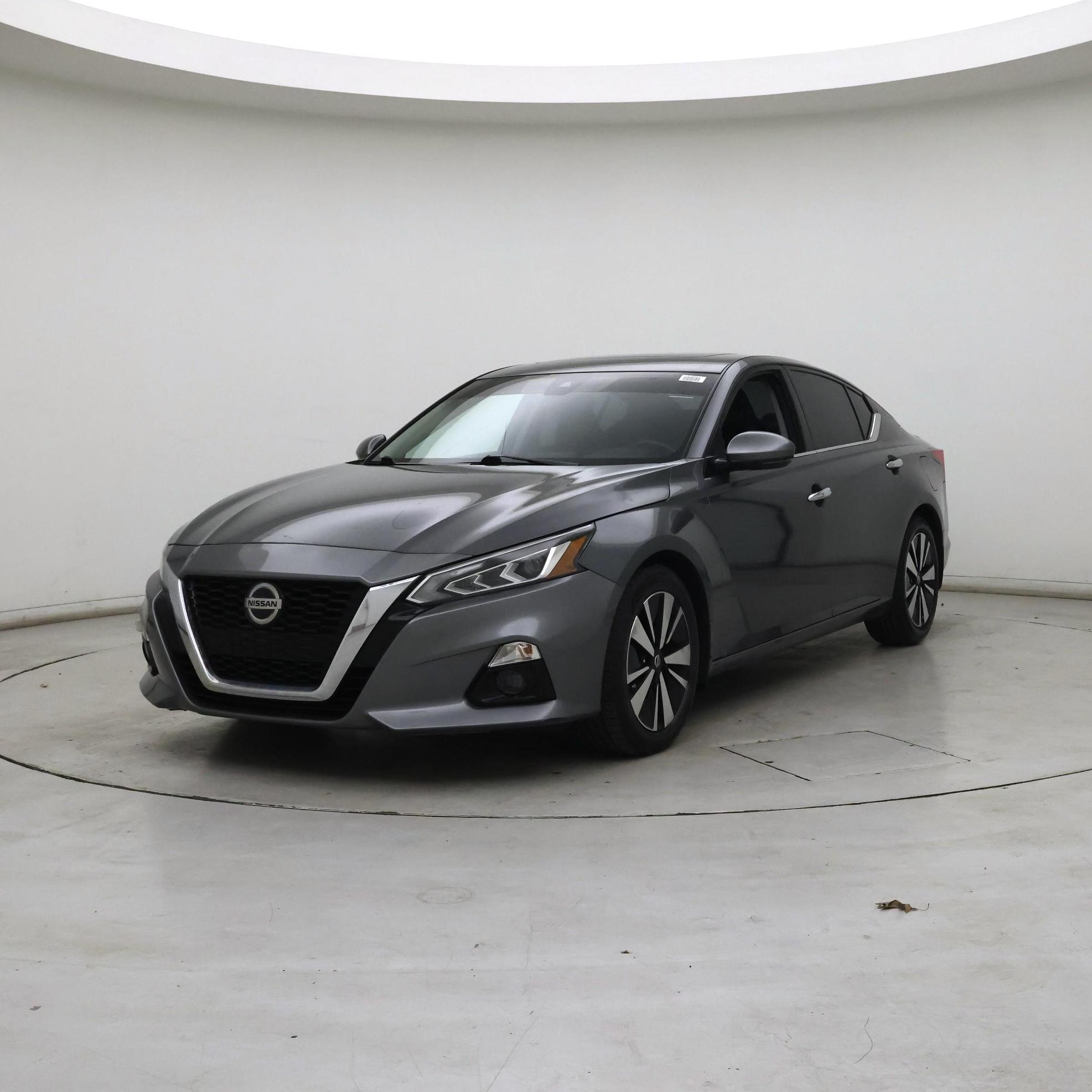 Thumbnail: 2019 Nissan Altima - 4