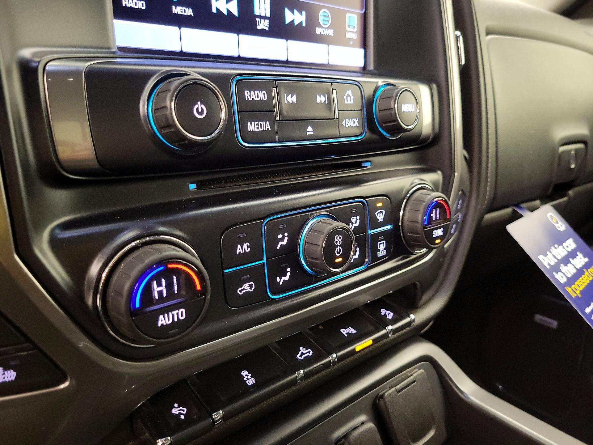 Thumbnail: 2017 Chevrolet Silverado 1500 - 16