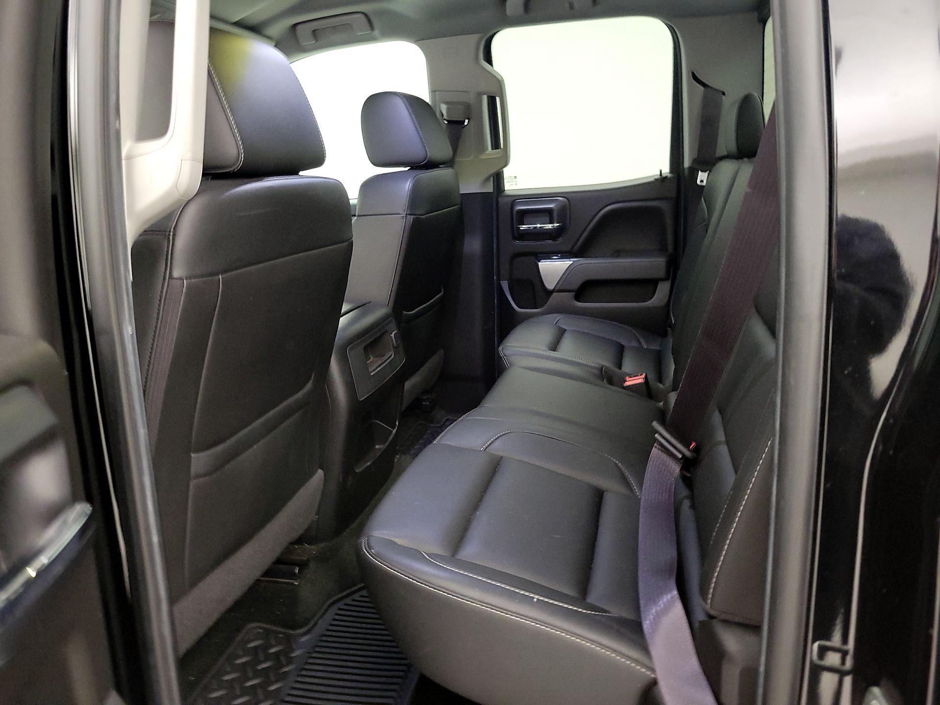 Thumbnail: 2017 Chevrolet Silverado 1500 - 19