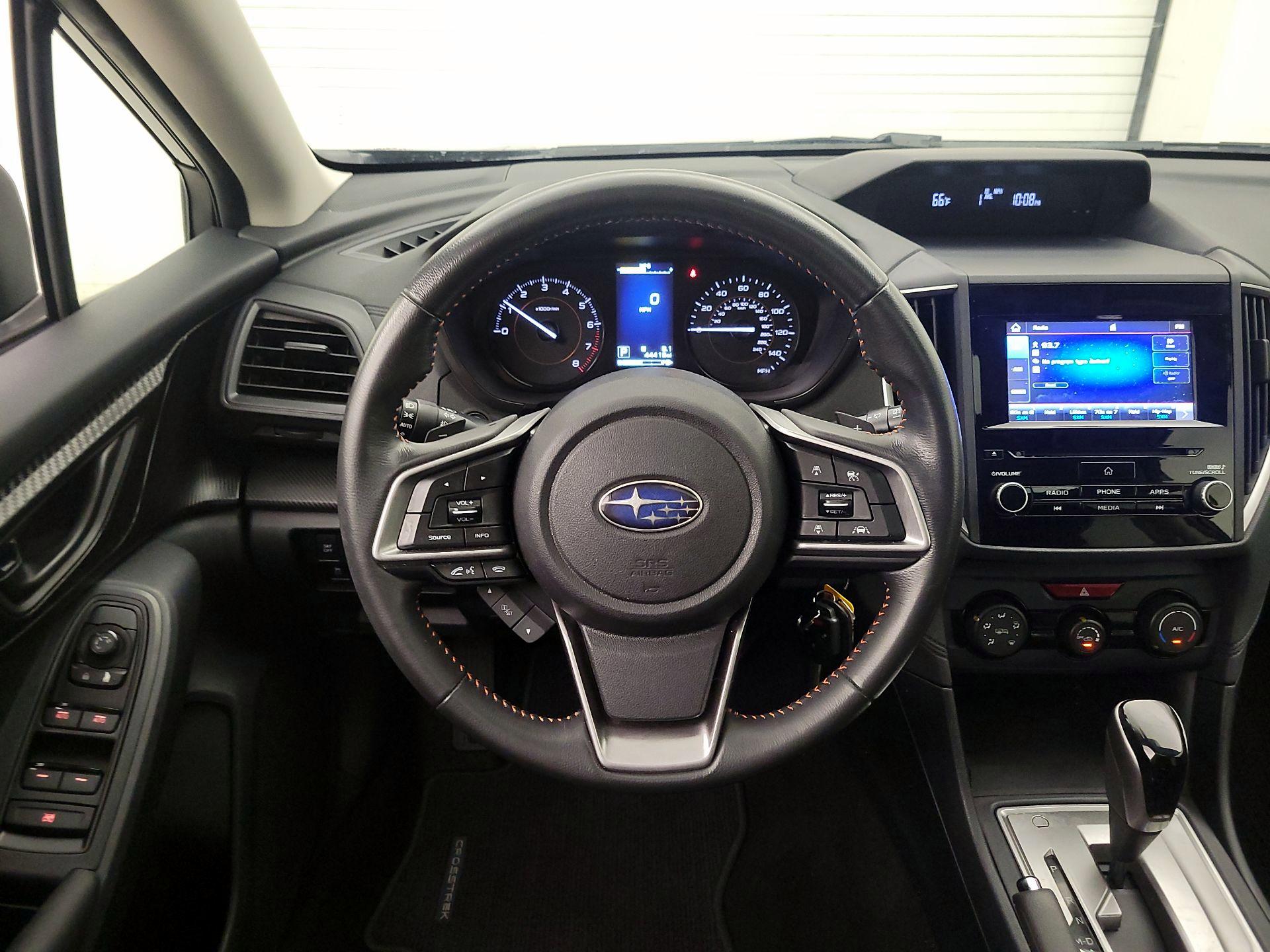 Thumbnail: 2019 Subaru Crosstrek - 10