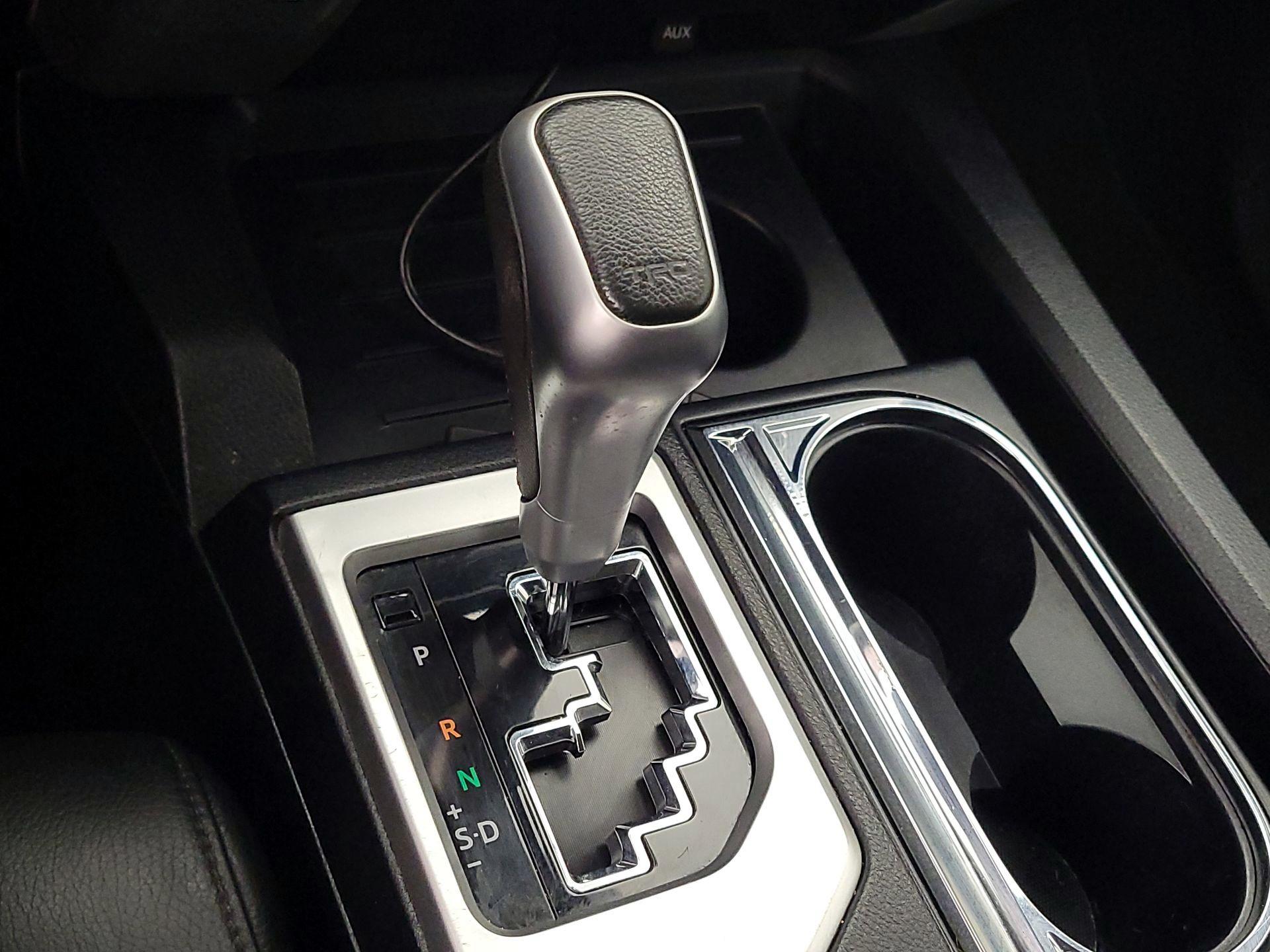 Thumbnail: 2019 Toyota Tundra - 17