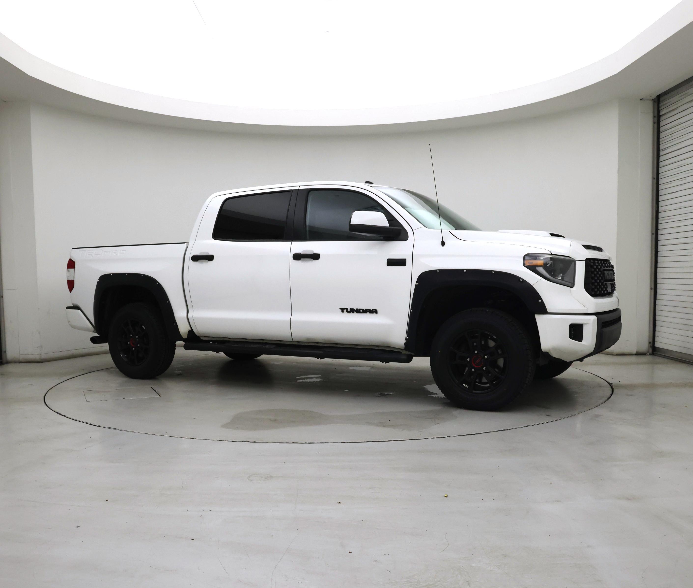 Thumbnail: 2019 Toyota Tundra - 4