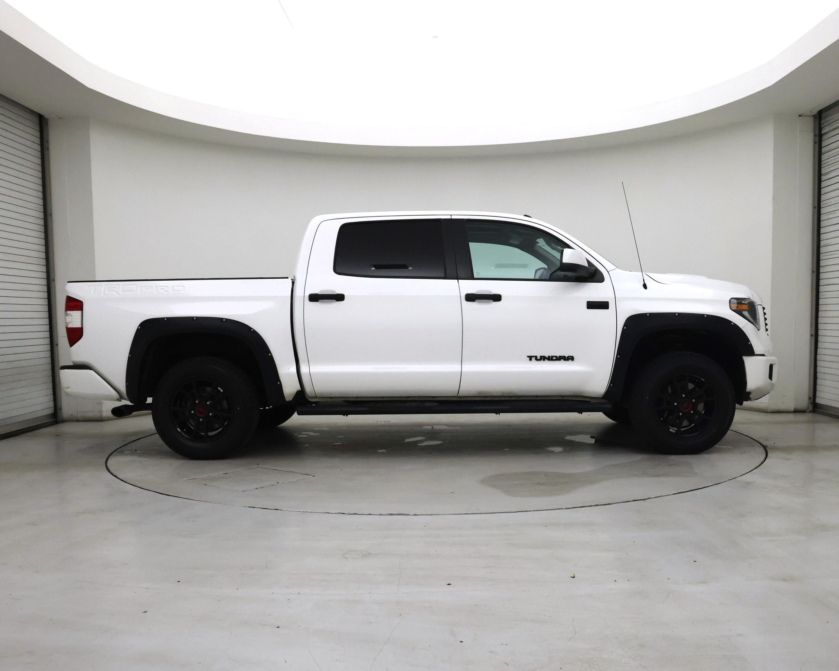 Thumbnail: 2019 Toyota Tundra - 5