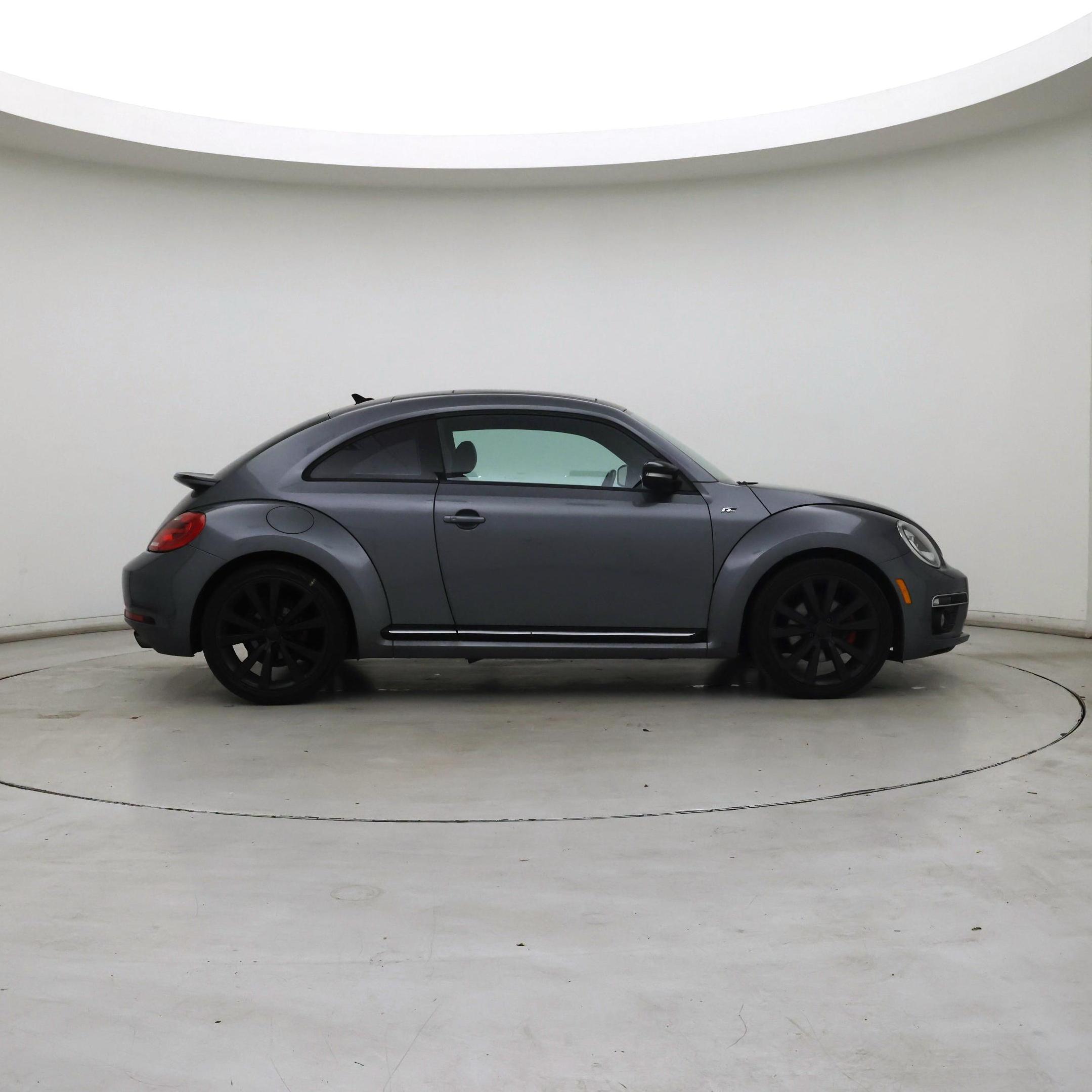 Thumbnail: 2014 Volkswagen Beetle - 7