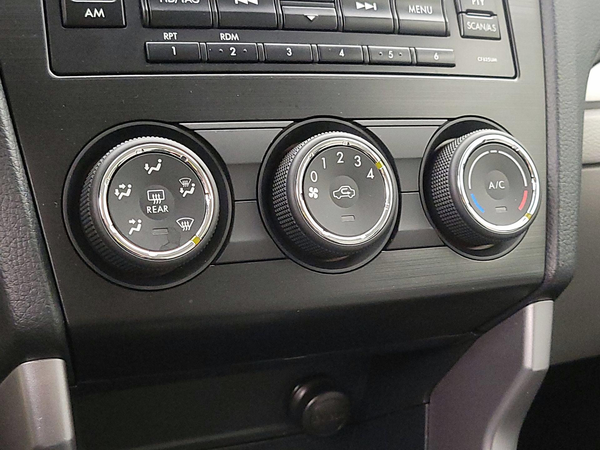 Thumbnail: 2015 Subaru Forester - 16