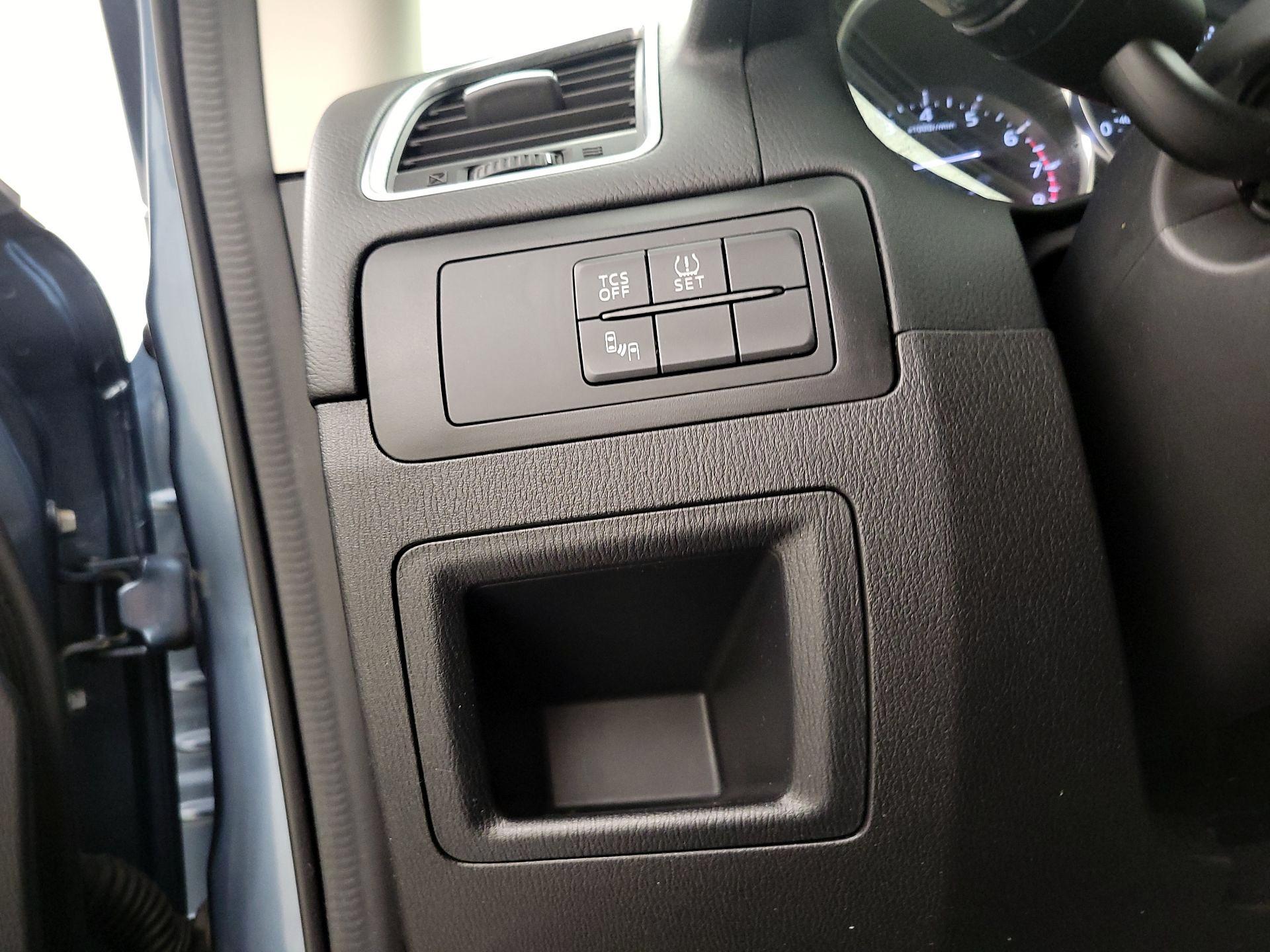 Thumbnail: 2016 Mazda CX-5 - 13