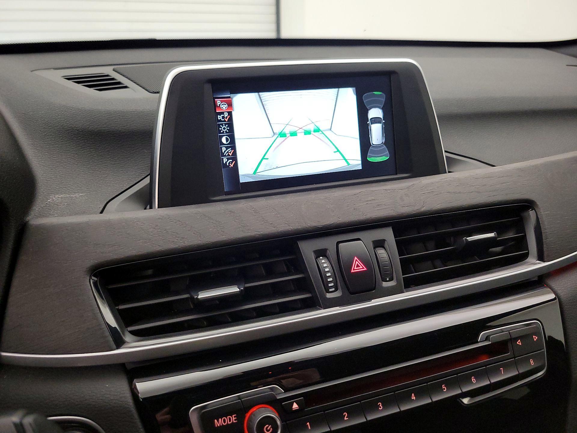 Thumbnail: 2017 BMW X1 - 14