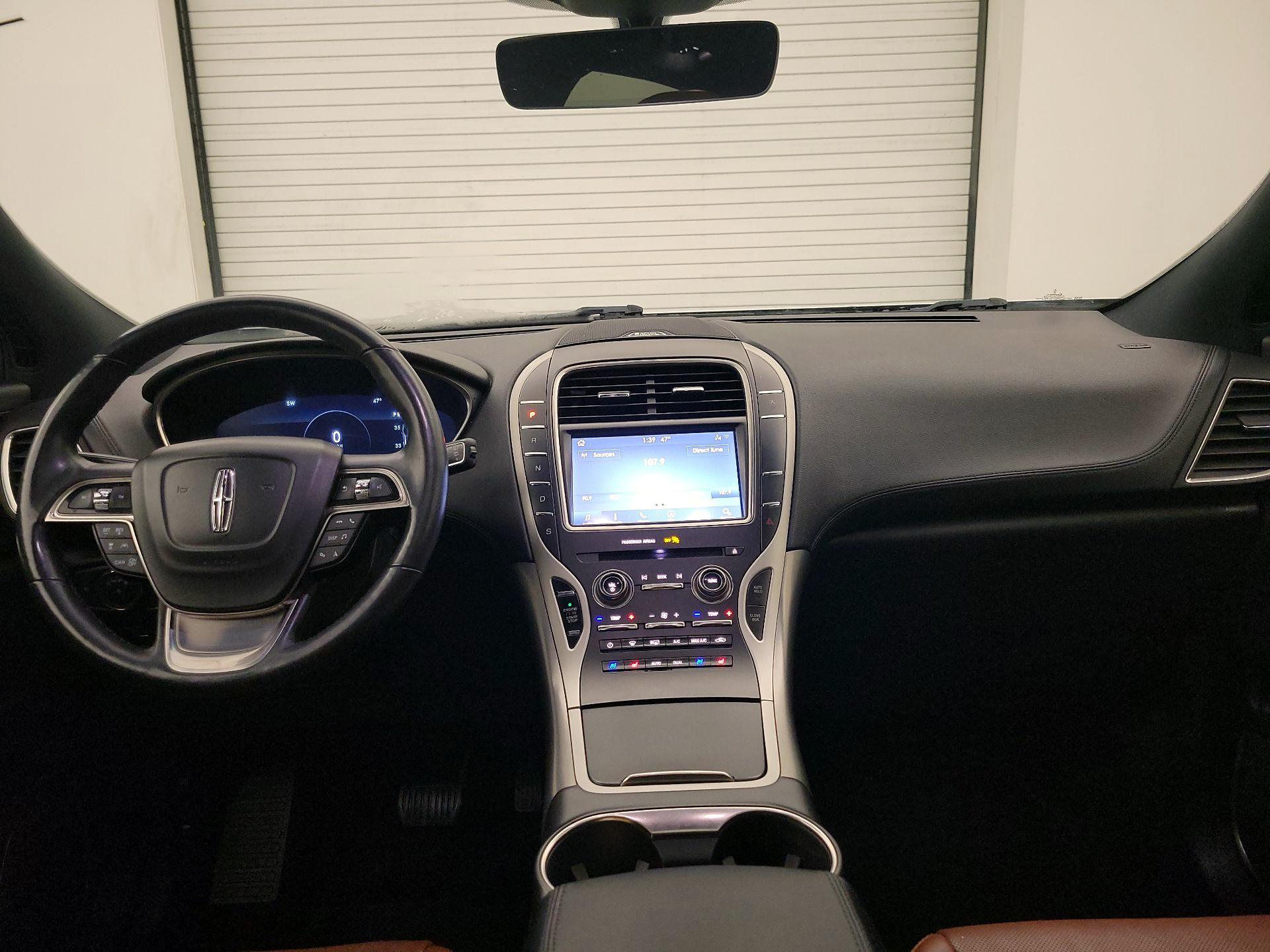 Thumbnail: 2019 Lincoln Nautilus - 9