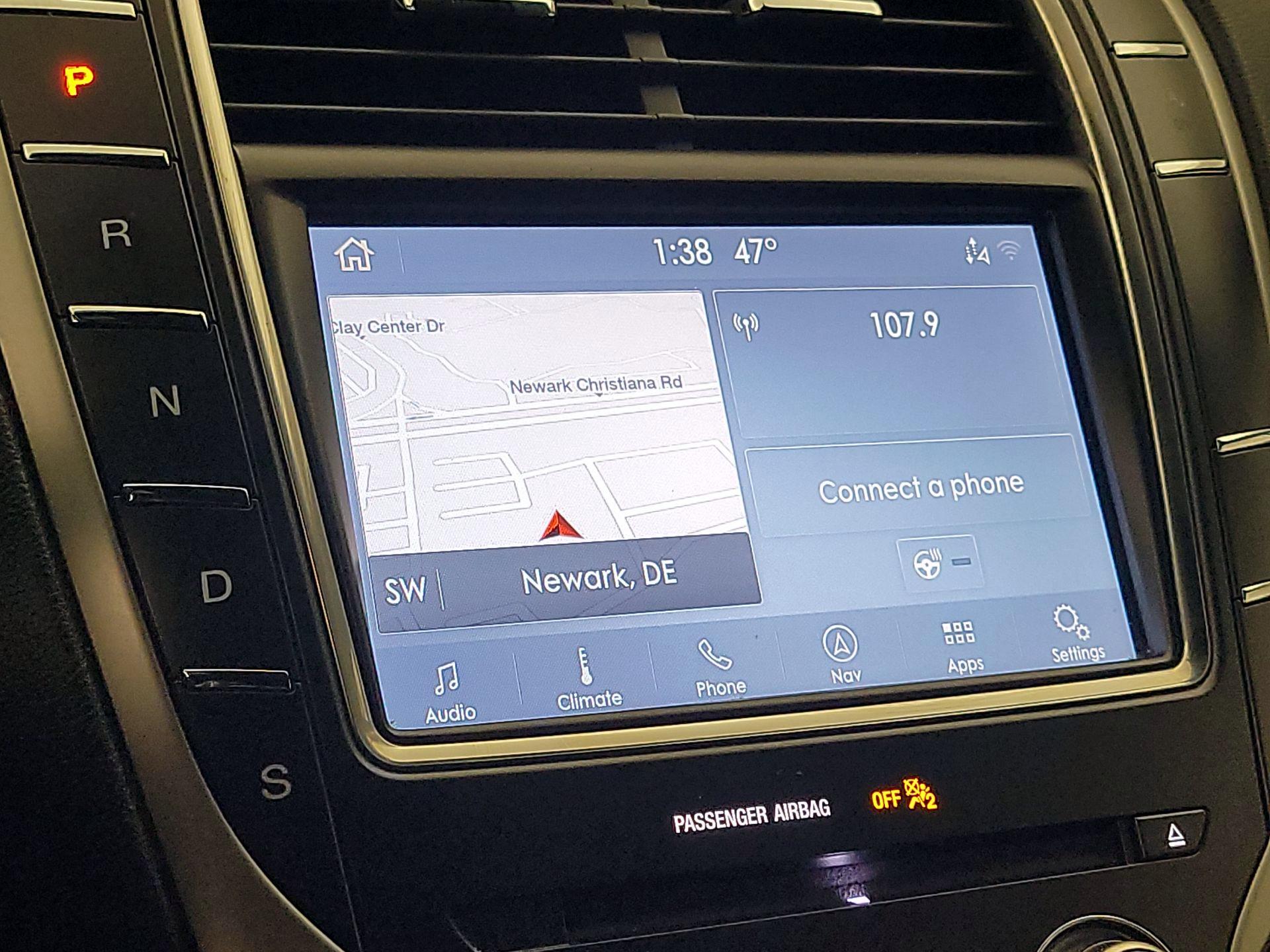 Thumbnail: 2019 Lincoln Nautilus - 14