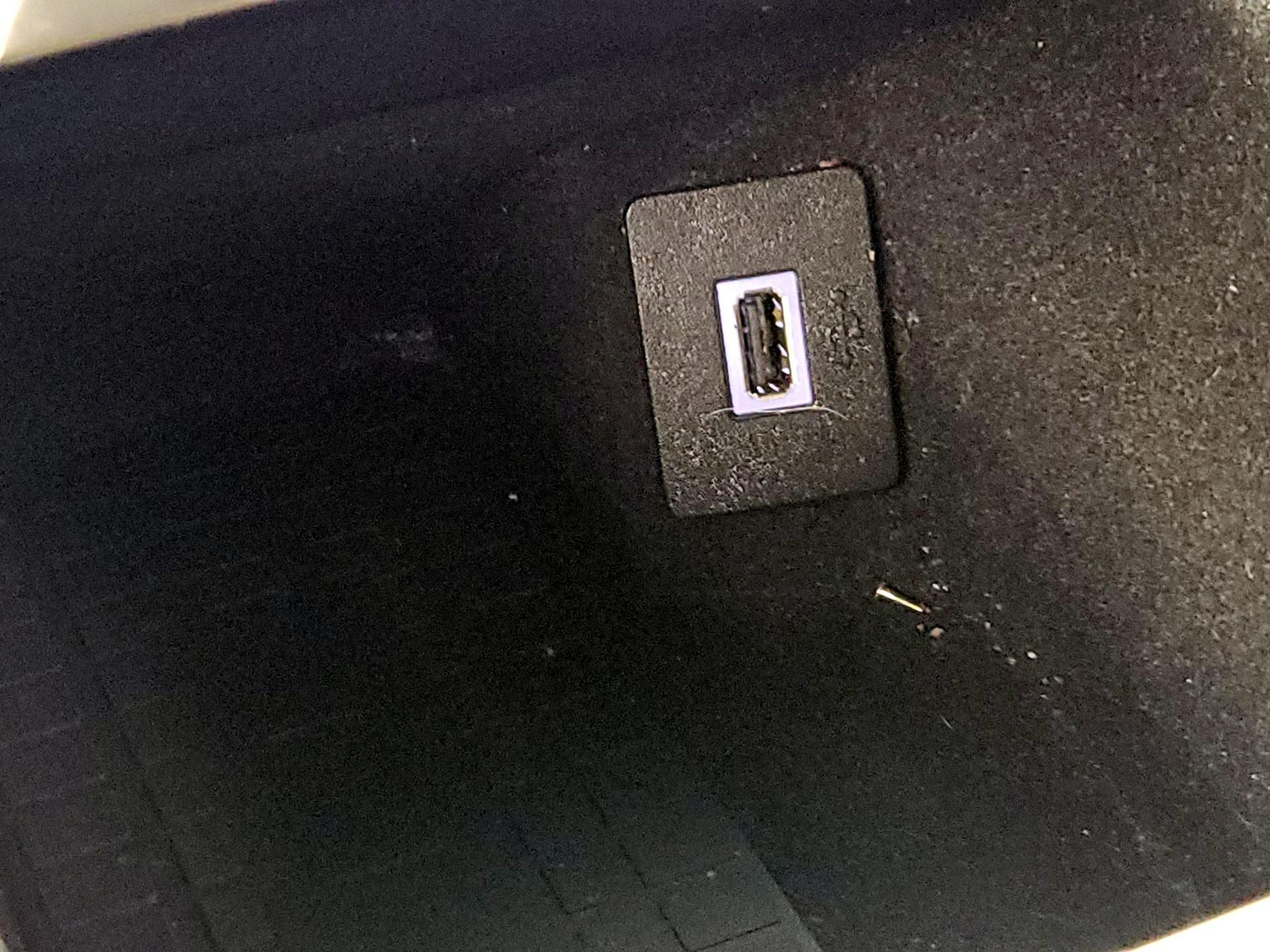 Thumbnail: 2019 Lincoln Nautilus - 19