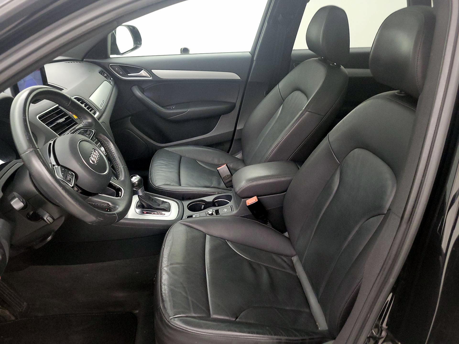 Thumbnail: 2018 Audi Q3 - 11