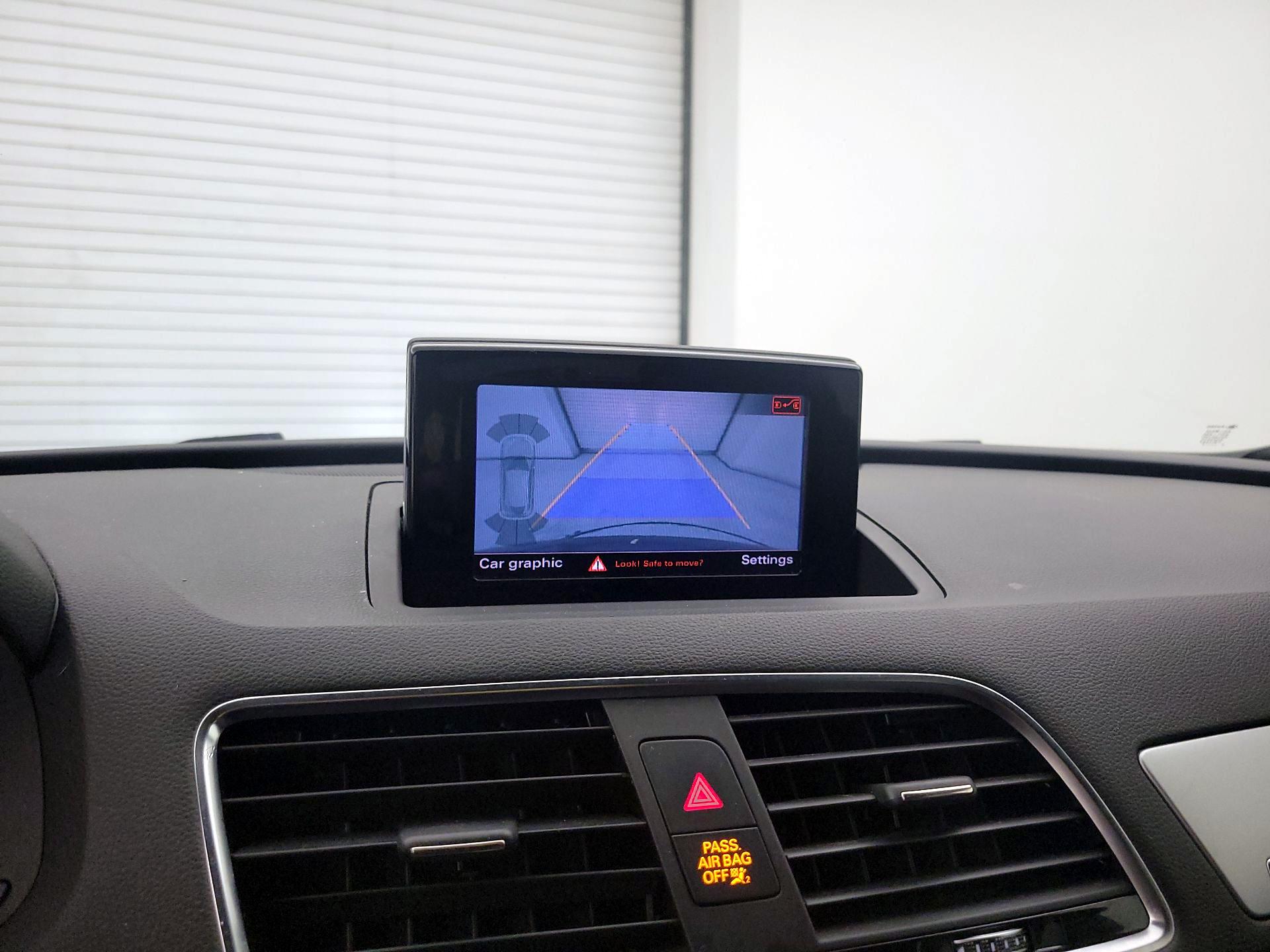 Thumbnail: 2018 Audi Q3 - 14