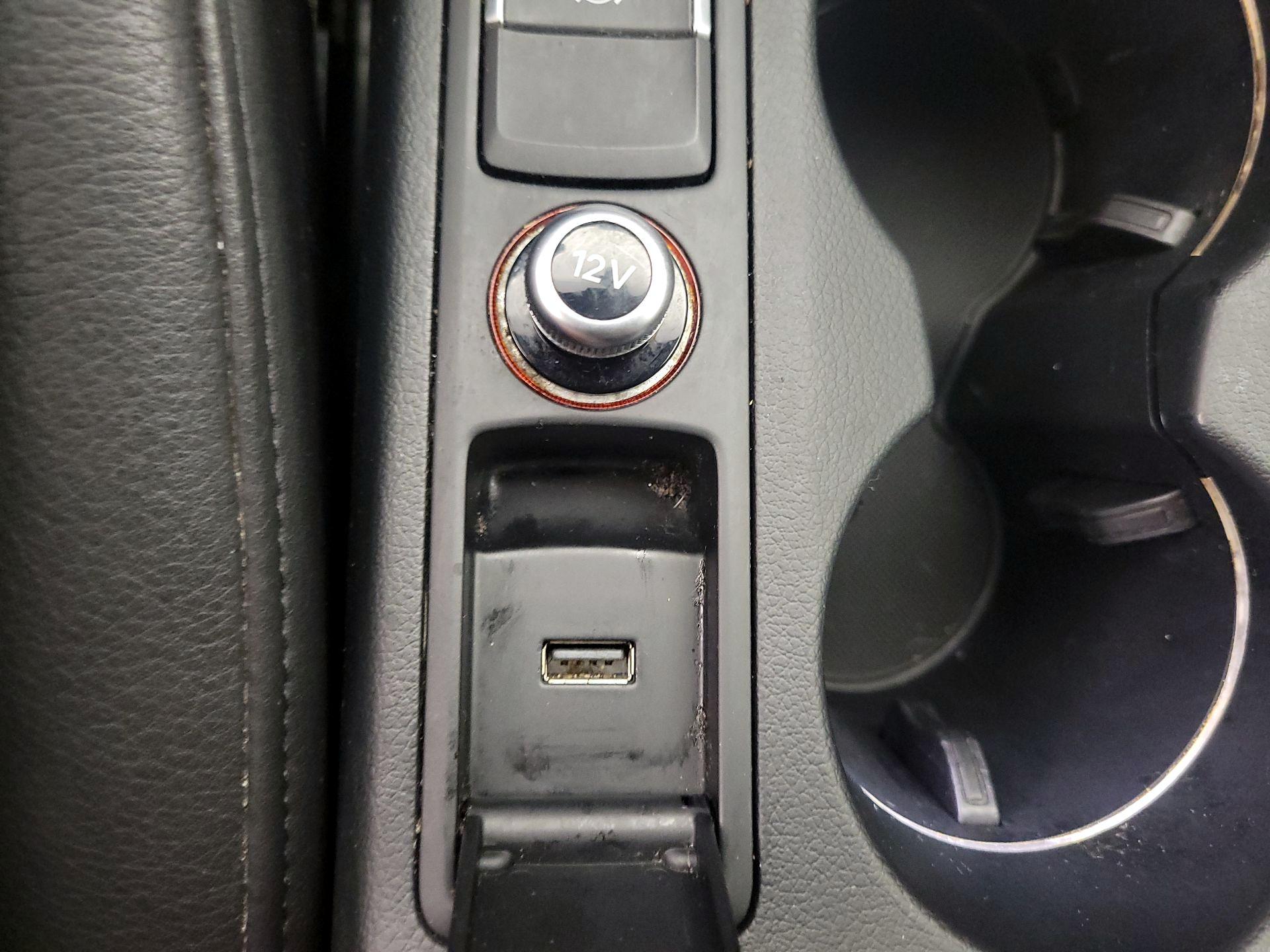 Thumbnail: 2018 Audi Q3 - 18