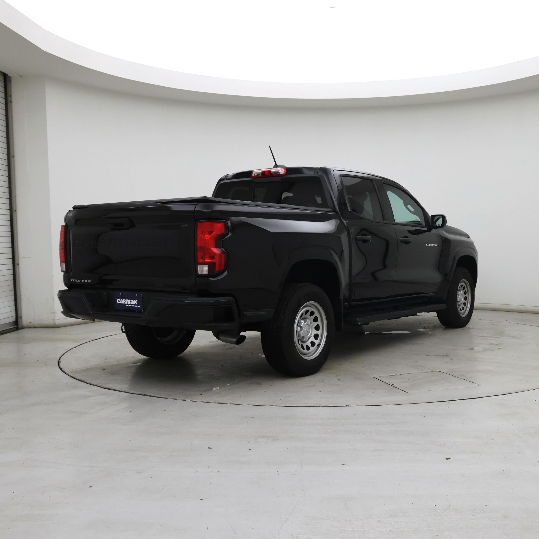 Thumbnail: 2024 Chevrolet Colorado - 8