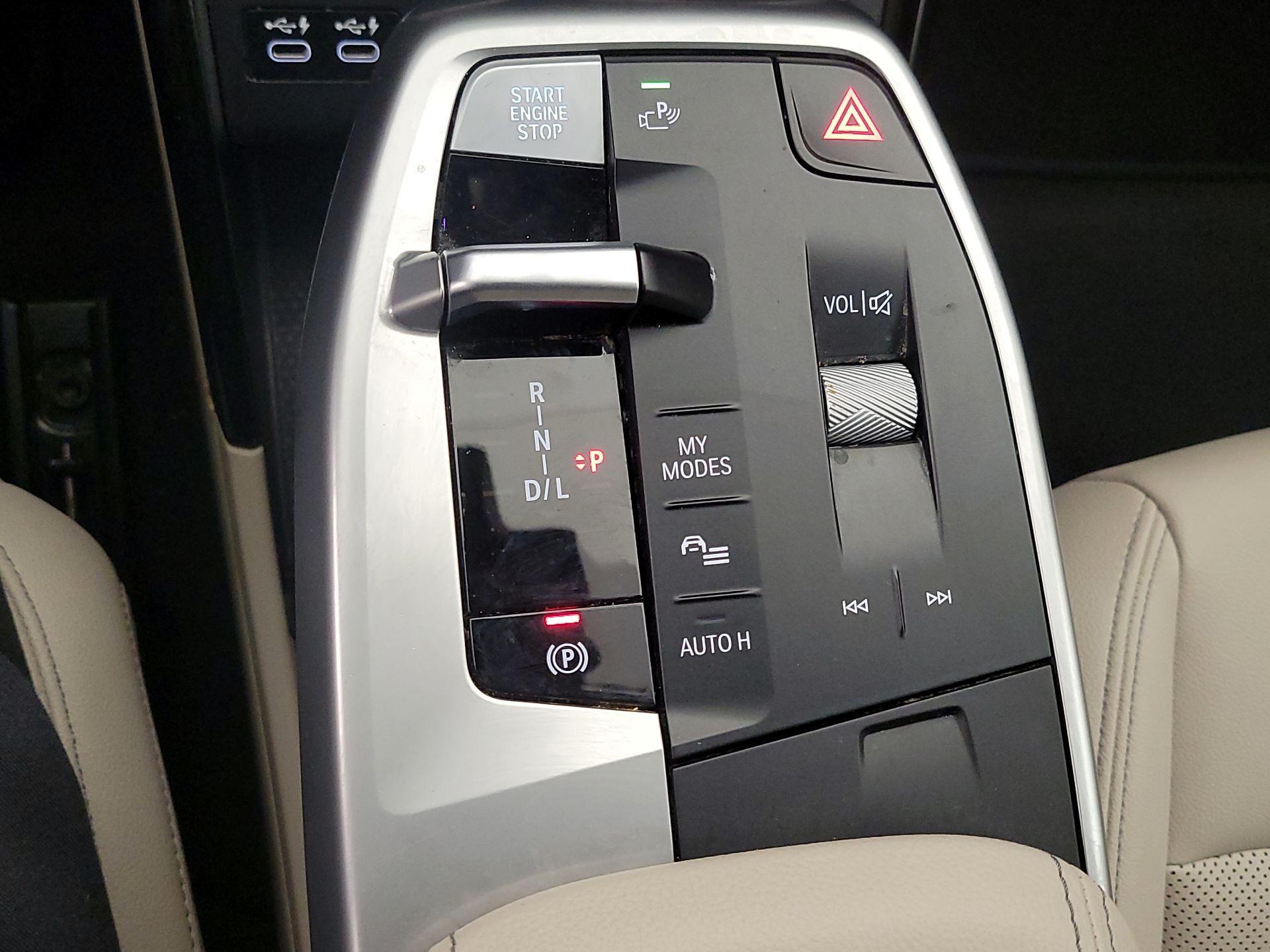 Thumbnail: 2023 BMW X1 - 16