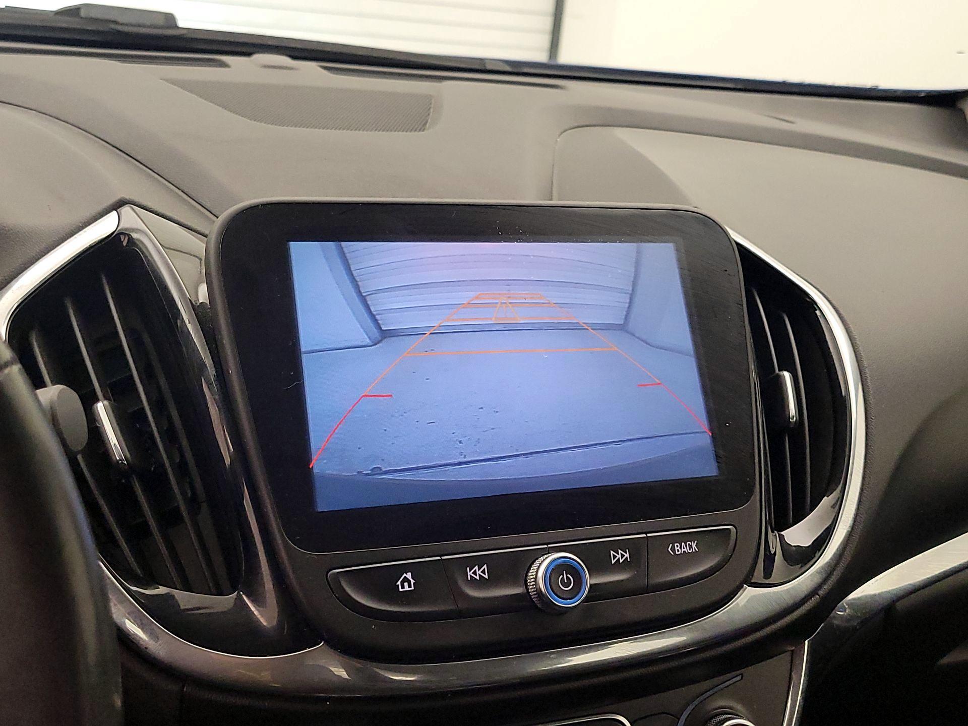 Thumbnail: 2017 Chevrolet Volt - 14