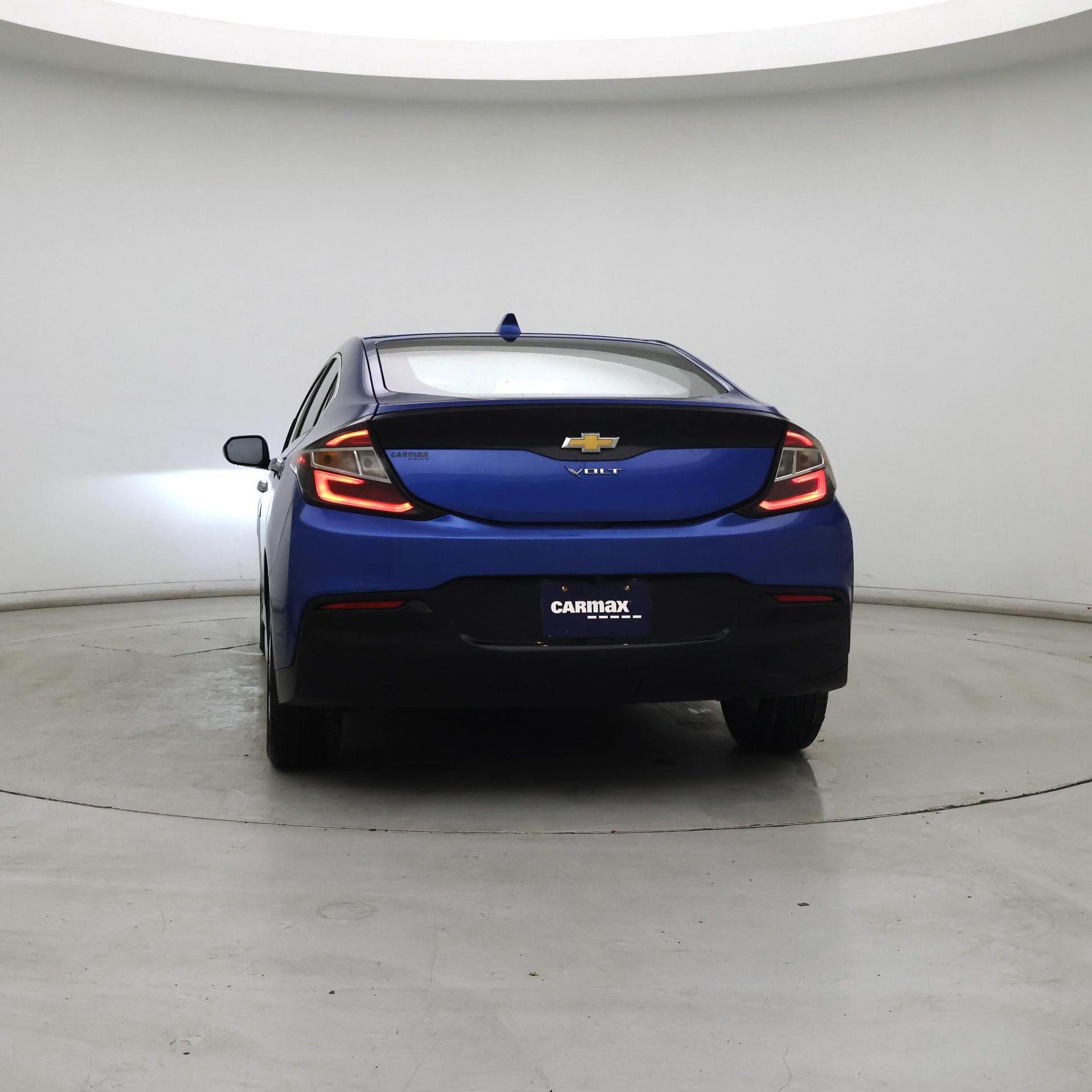 Thumbnail: 2017 Chevrolet Volt - 6