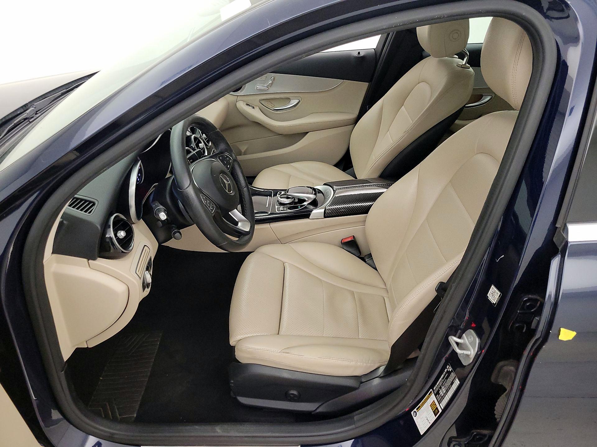 Thumbnail: 2016 Mercedes-Benz C-Class - 11