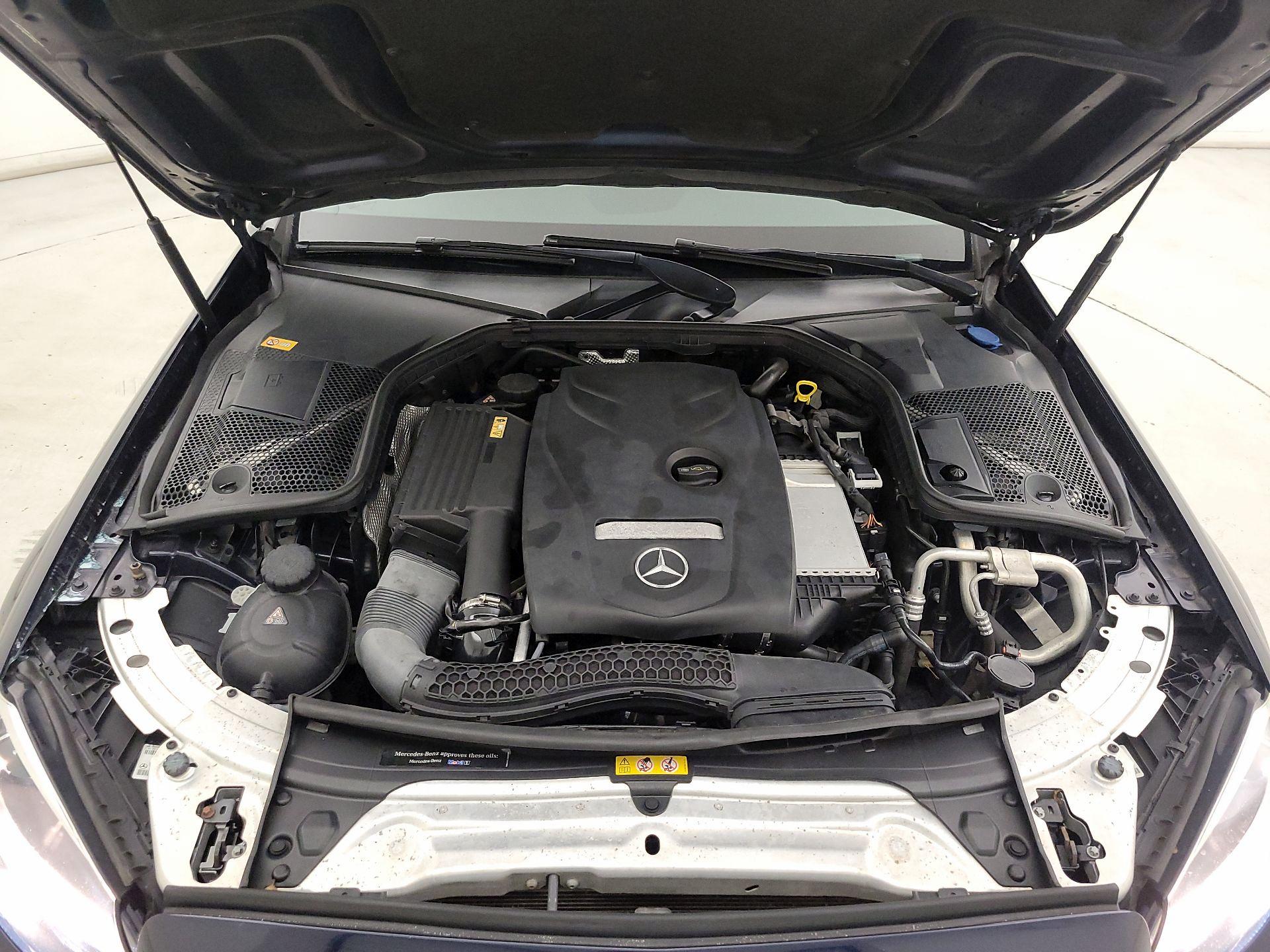 Thumbnail: 2016 Mercedes-Benz C-Class - 20