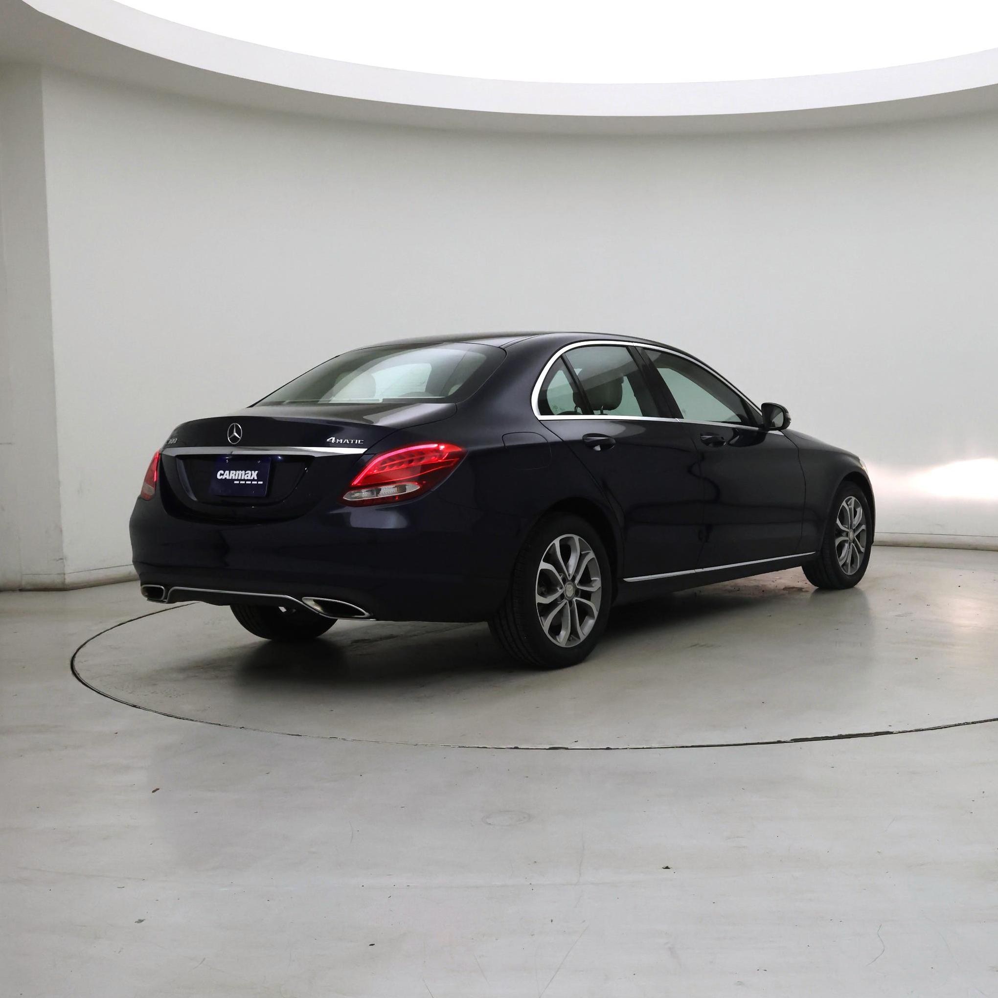 Thumbnail: 2016 Mercedes-Benz C-Class - 8