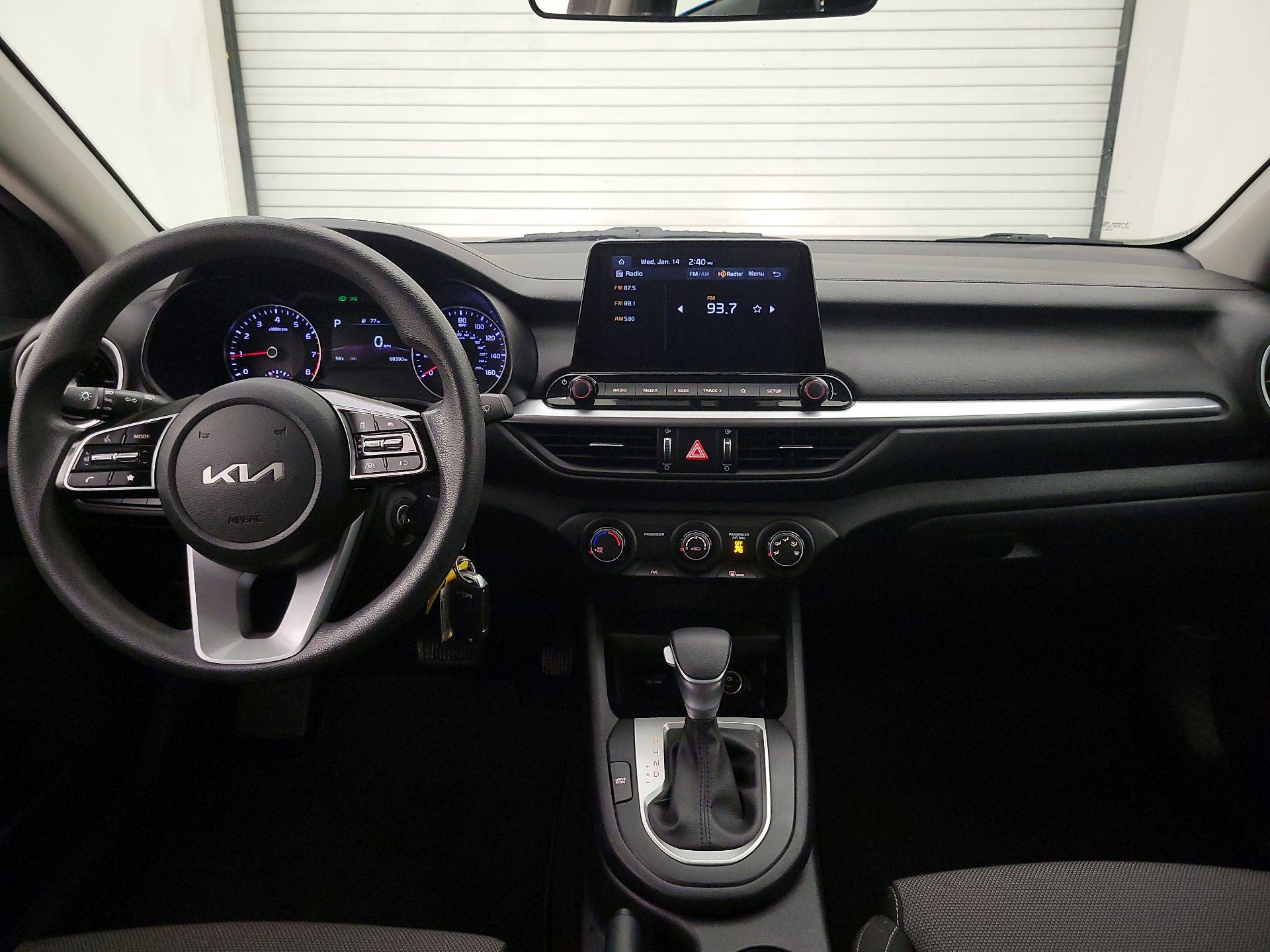 Thumbnail: 2023 Kia Forte - 9