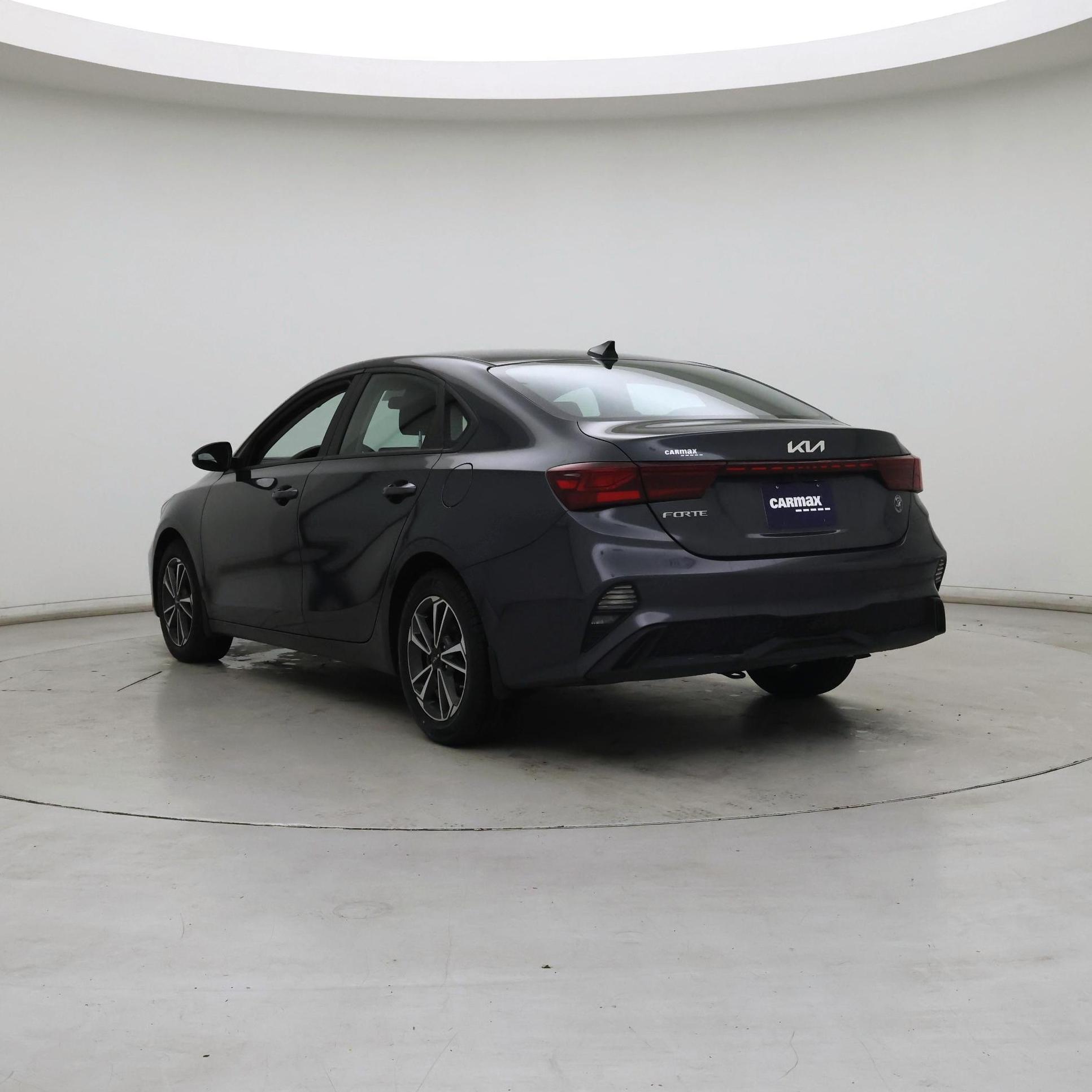 Thumbnail: 2023 Kia Forte - 2