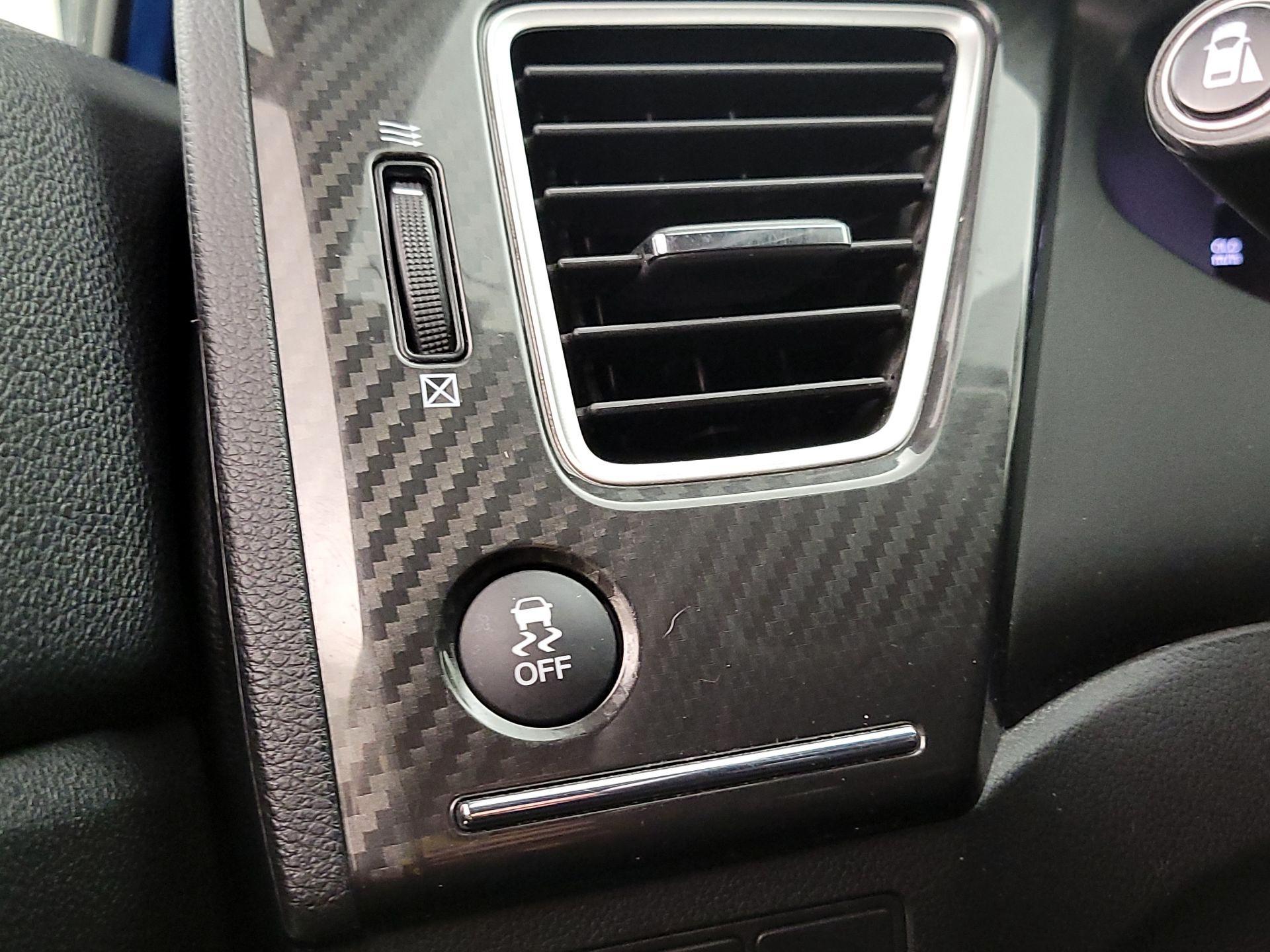 Thumbnail: 2015 Honda Civic - 13