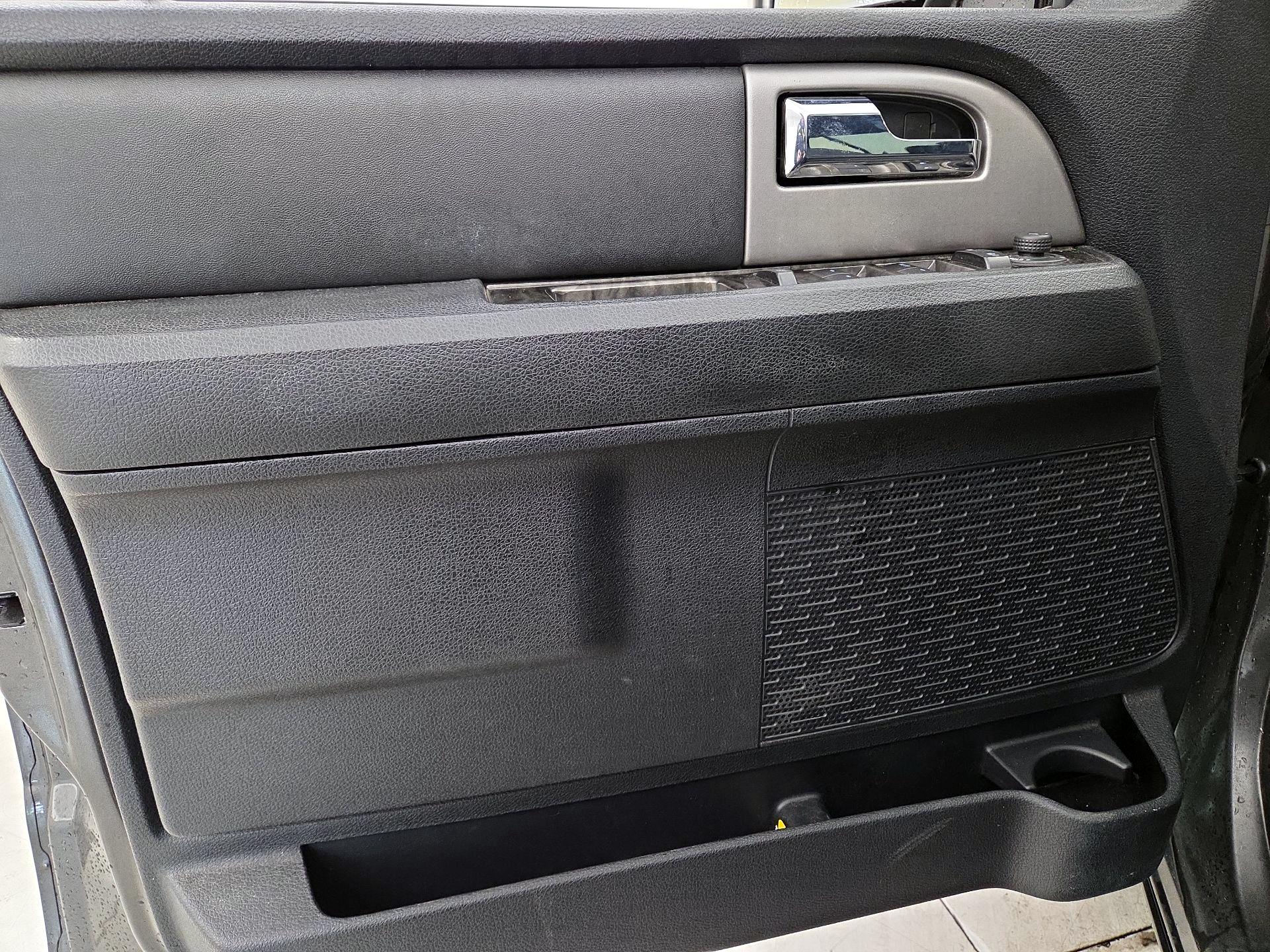 Thumbnail: 2016 Ford Expedition EL - 12