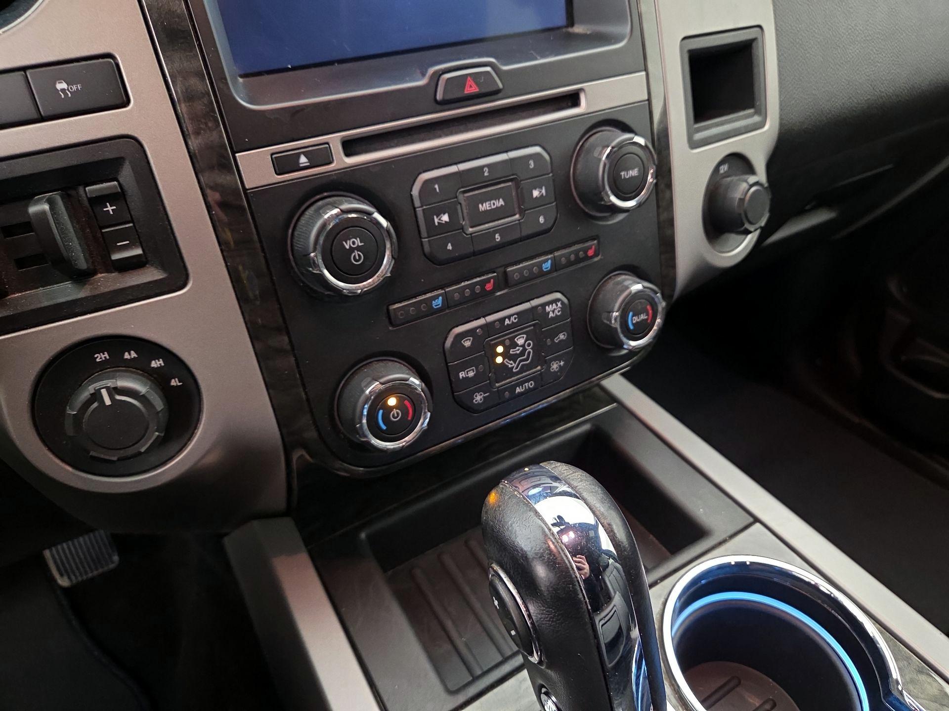 Thumbnail: 2016 Ford Expedition EL - 16