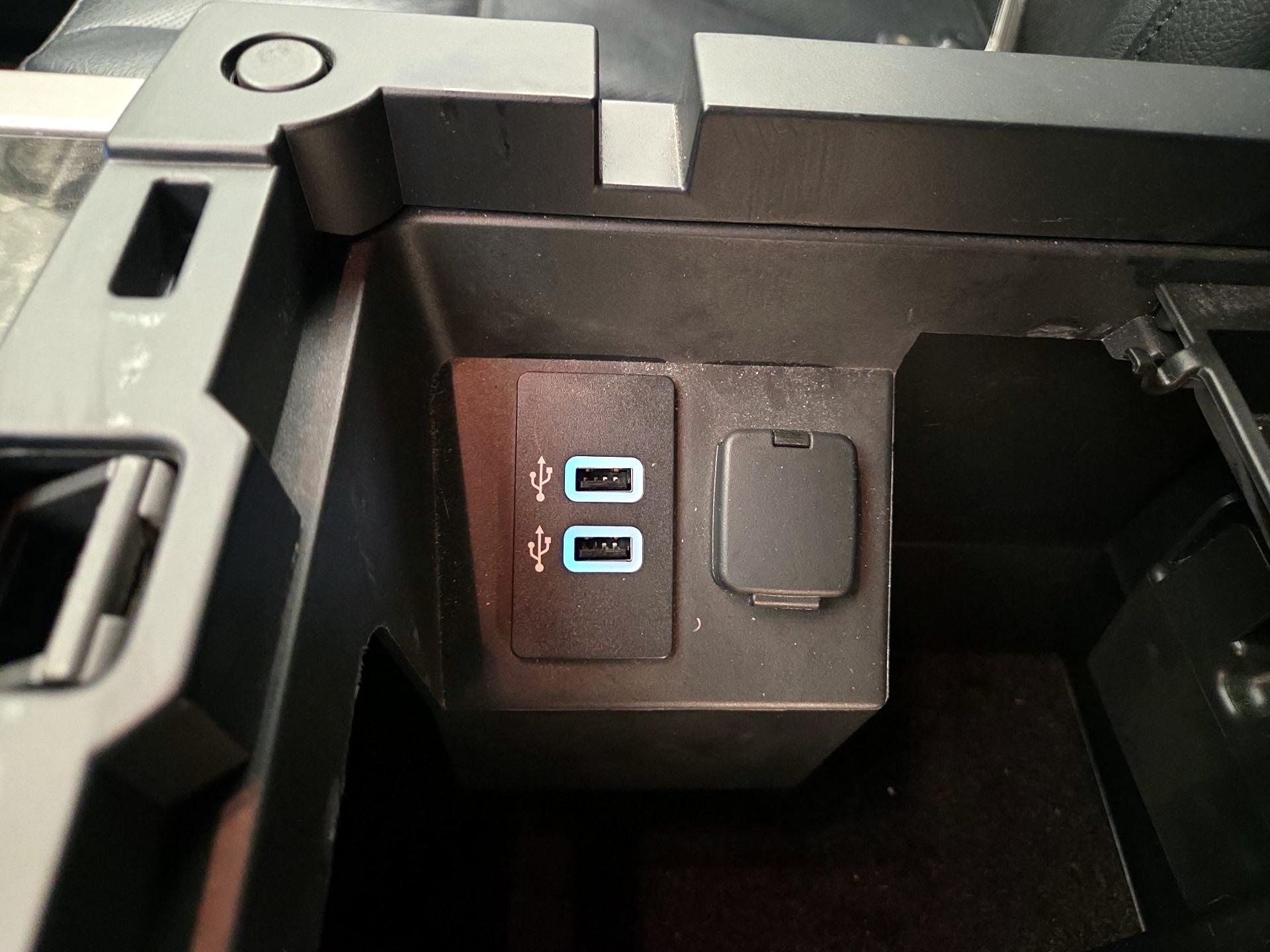 Thumbnail: 2016 Ford Expedition EL - 18