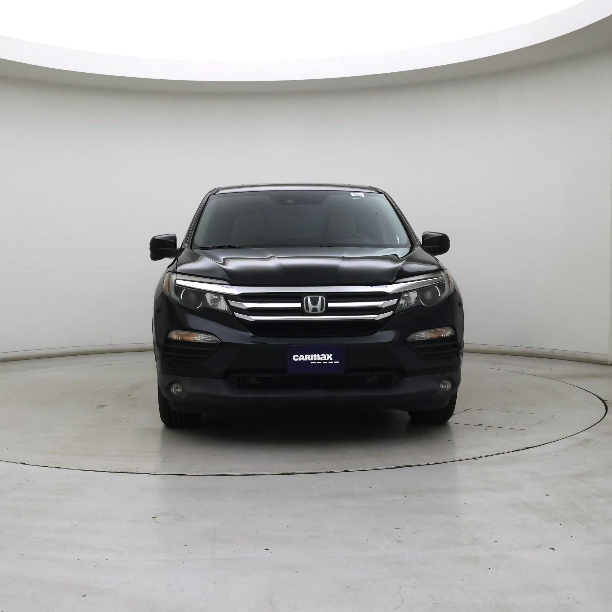 Thumbnail: 2017 Honda Pilot - 5