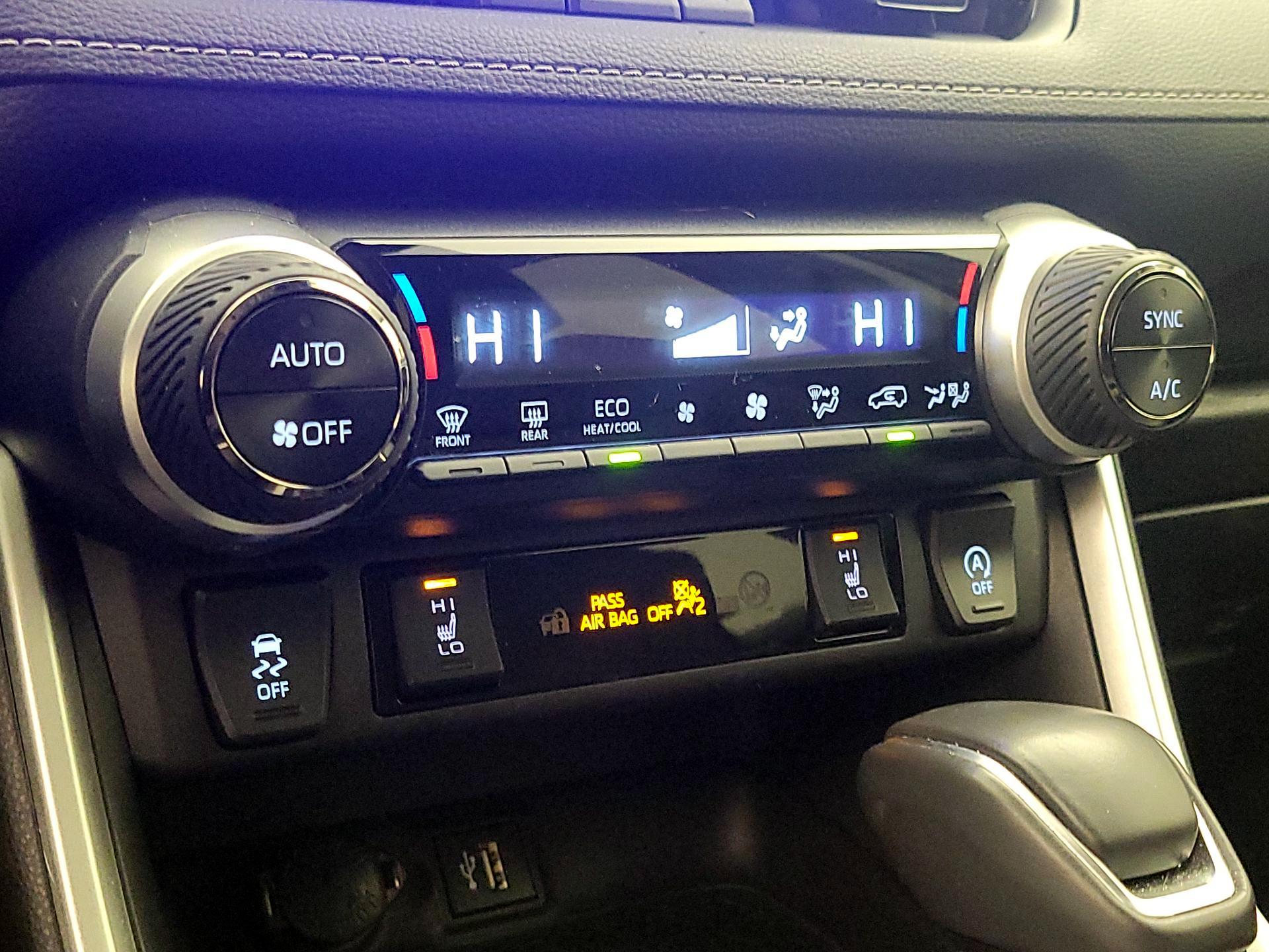 Thumbnail: 2023 Toyota RAV4 - 16